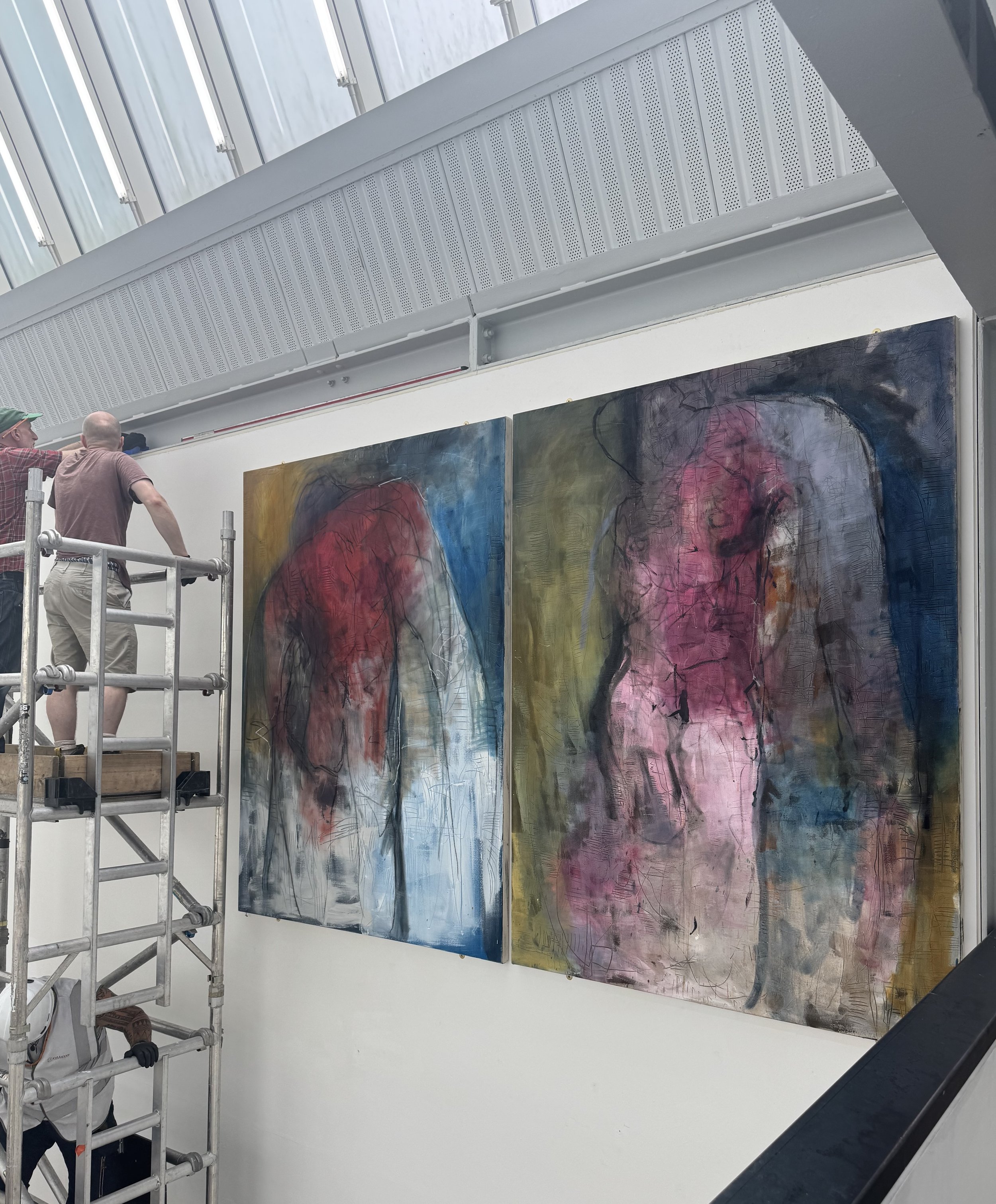 Installation shot of The Entropic Pull of Matter Over Memory
Martin Kinnear RCA
Oil, peinture d’essence, dry media, gloss, and sgraffito on canvas
Polyptych (12 panels), each 230 × 152 cm