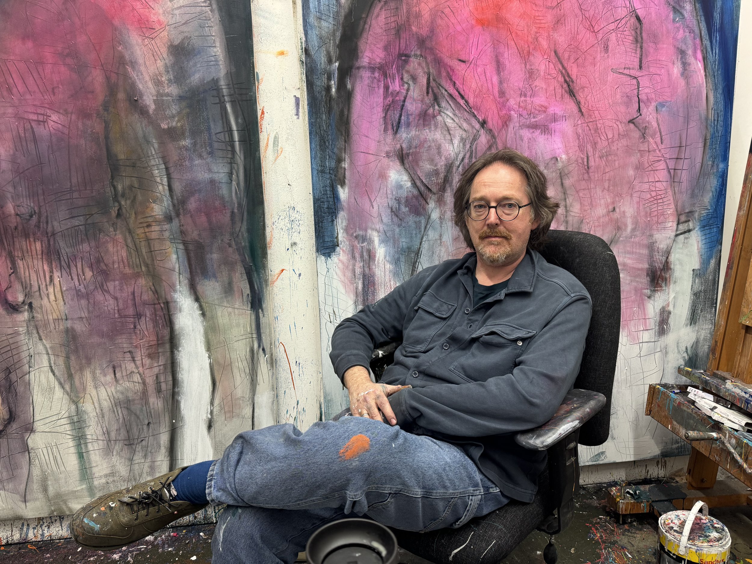 Studio RCA June 2035 in front of studies for The Entropic Pull of Matter Over Memory
Martin Kinnear RCA
Oil, peinture d’essence, dry media, gloss, and sgraffito on canvas
Polyptych (12 panels), each 230 × 152 cm
