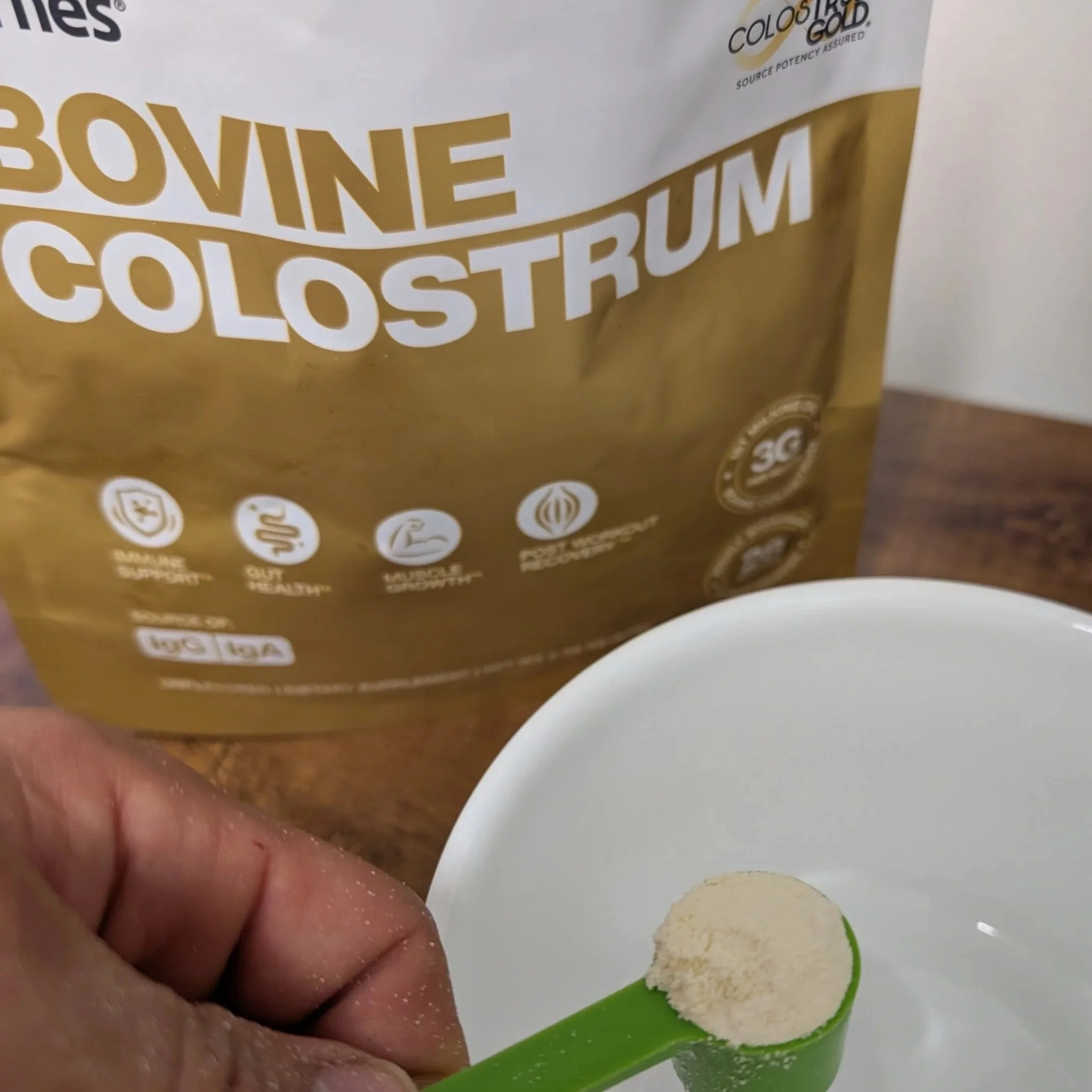 Fernes Colostrum Review: Does This “First Food” Live Up to the Hype?