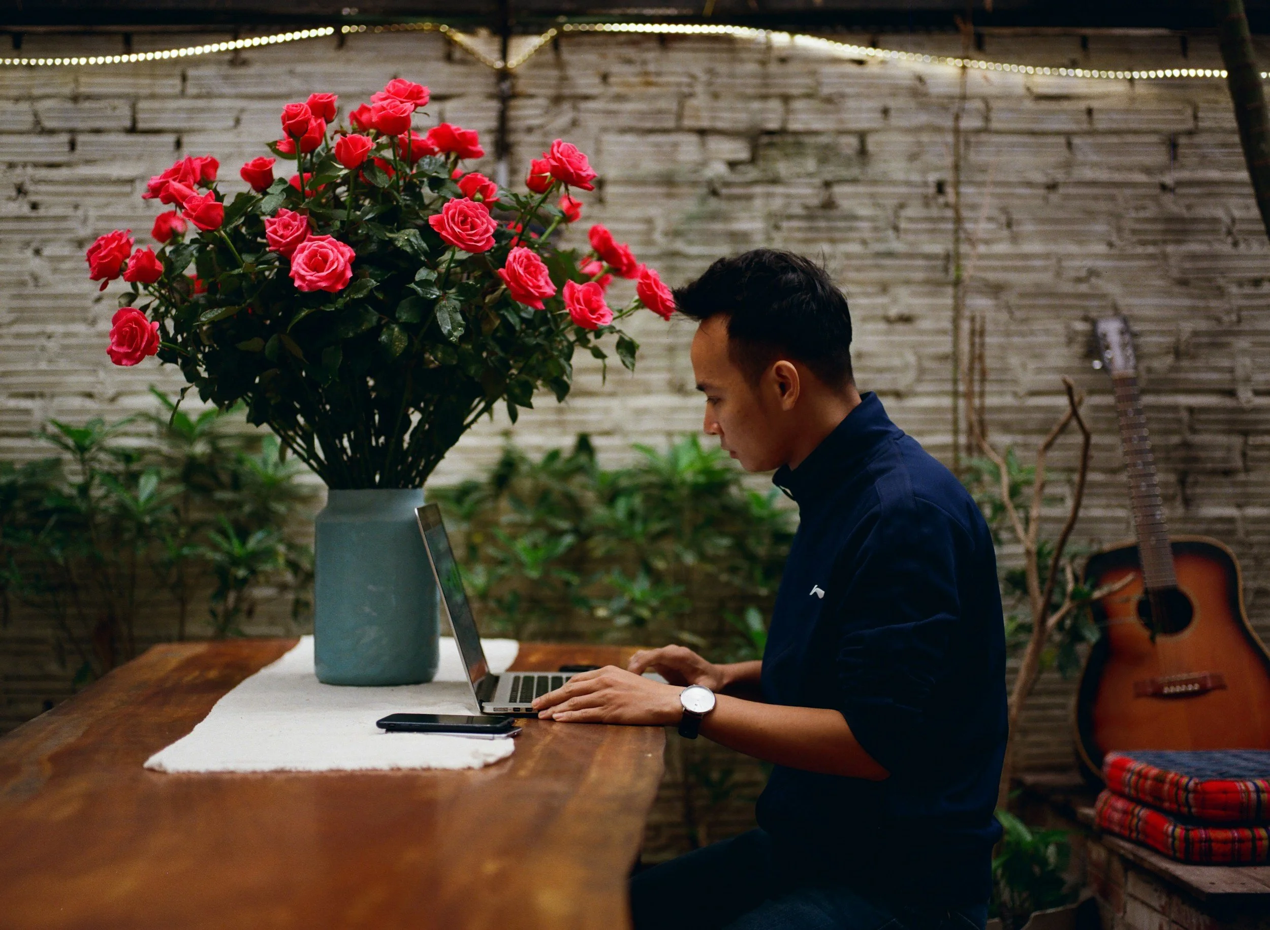 6 Proven Ways AI Can Help People Find Romantic Connections in the Digital Age