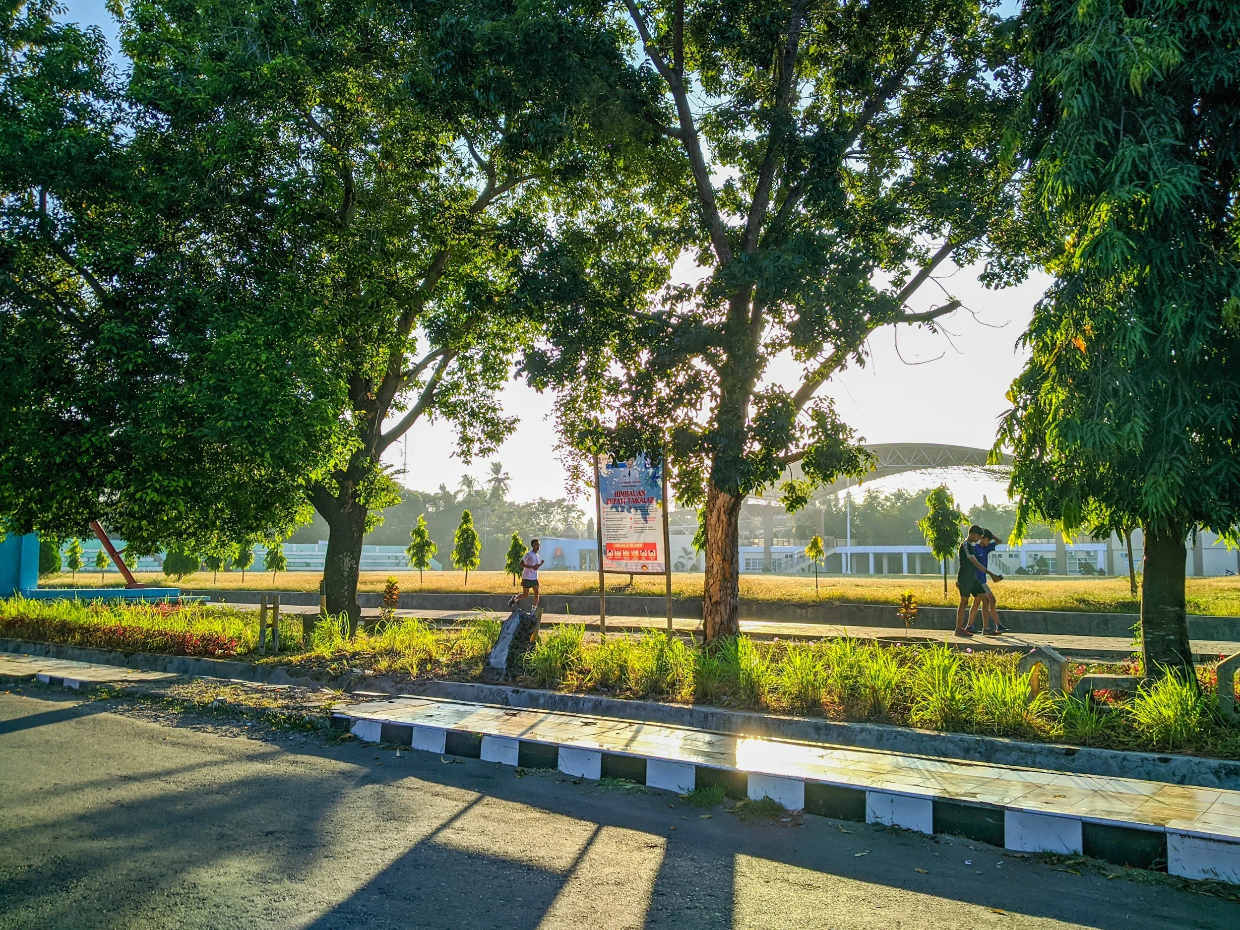 How to Build a Morning Routine That Includes Sun Protection Effortlessly