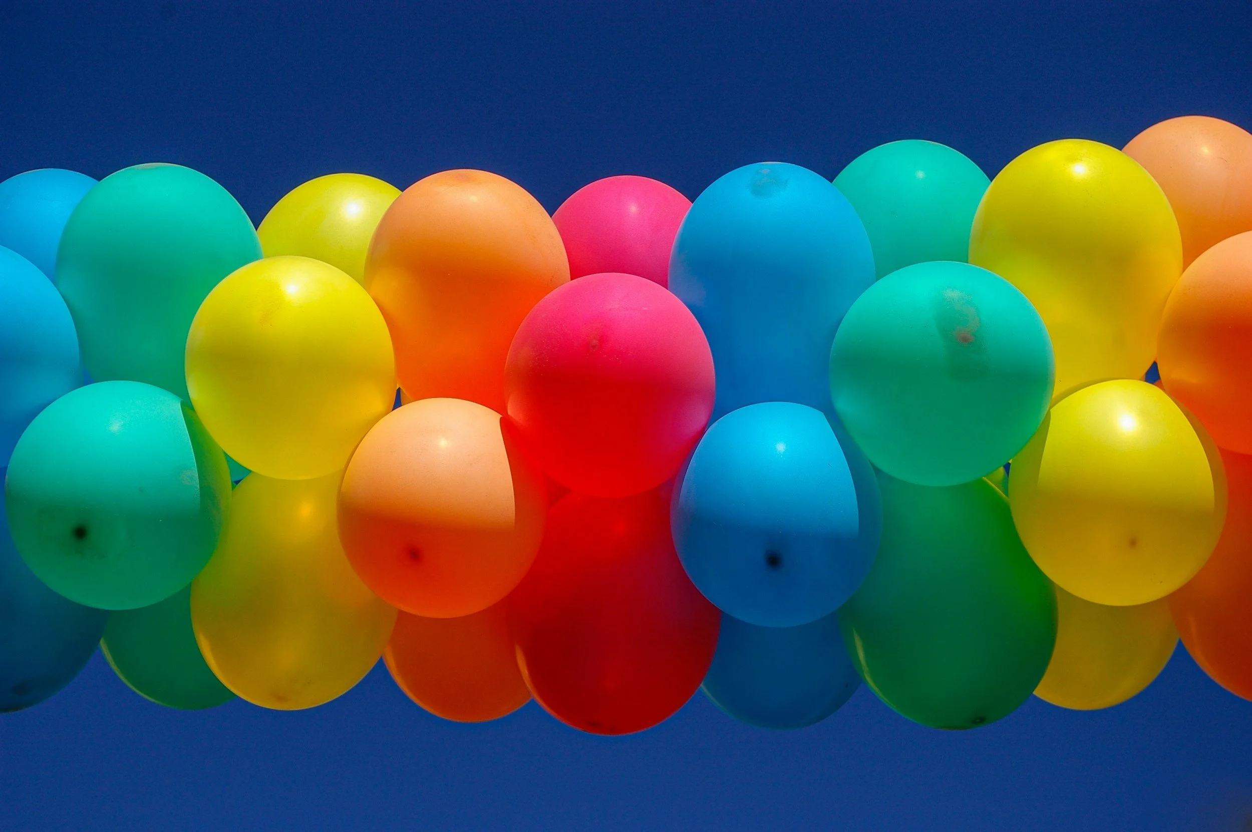 Why Balloon Arches Became the Default Backdrop for Basically Everything