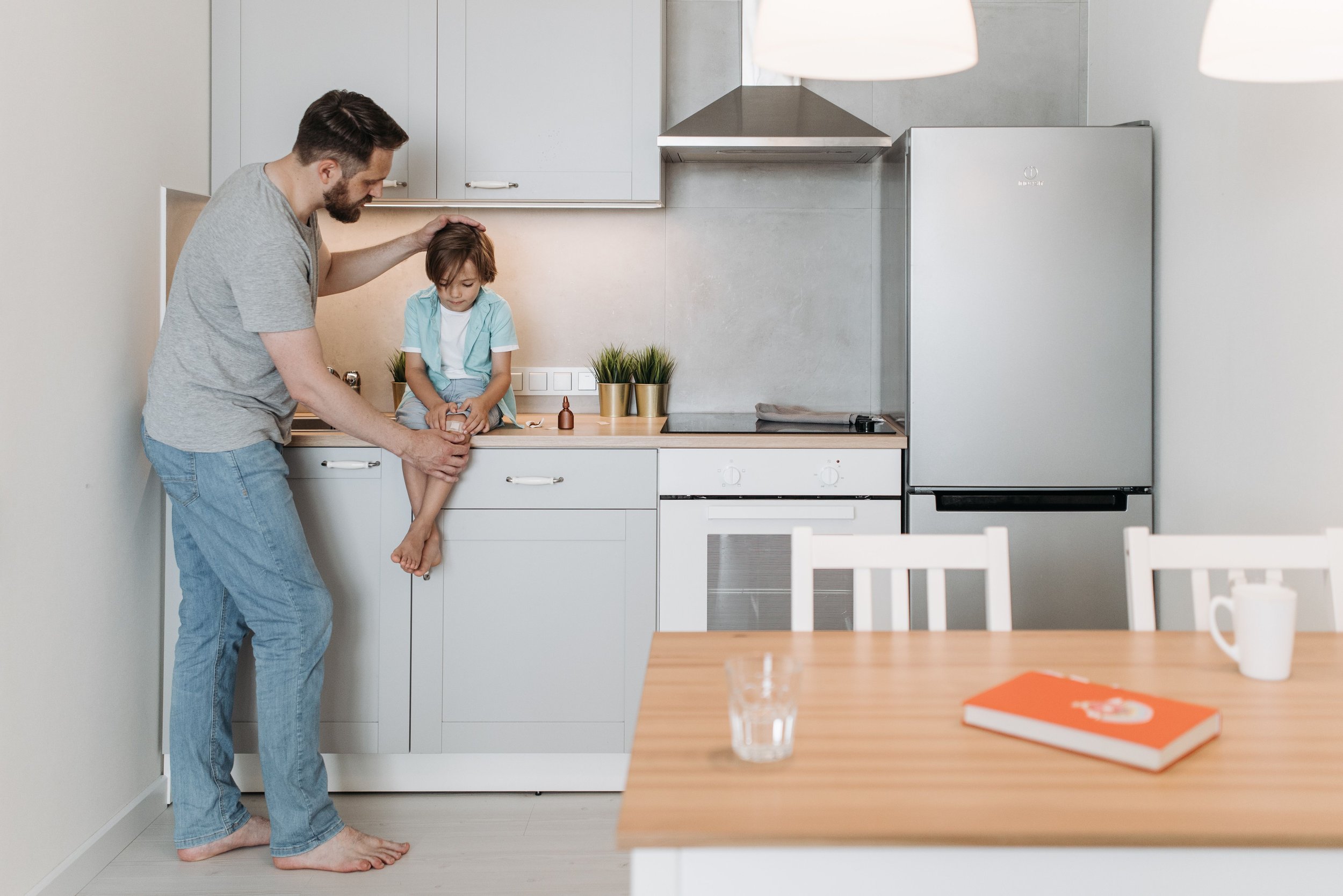What Happens When You Stop Drinking Alcohol: A Household Guide for Dads and Partners