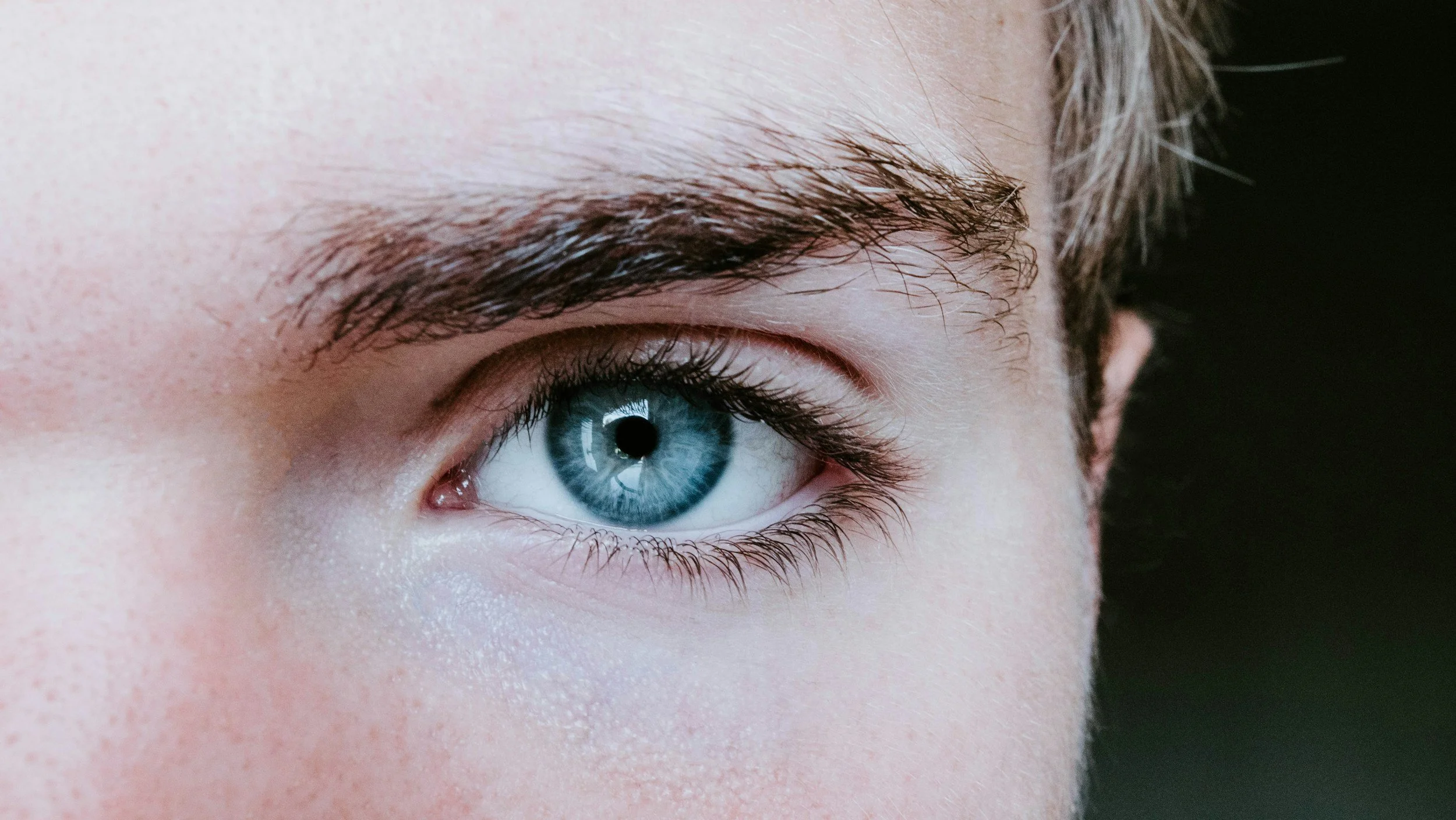 Blepharoplasty for Men: Procedure, Results, and Recovery