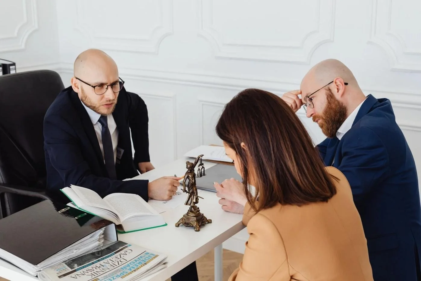 How to Compare Divorce Lawyers Before Making a Choice