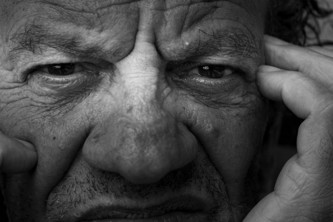 The Psychology of Emotional Flashbacks and Why They Show Up Uninvited