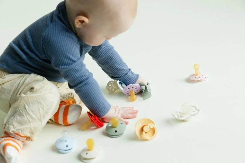 The Minimalist Dad’s Guide to Non-Toxic Baby Gear and Soothing Essentials