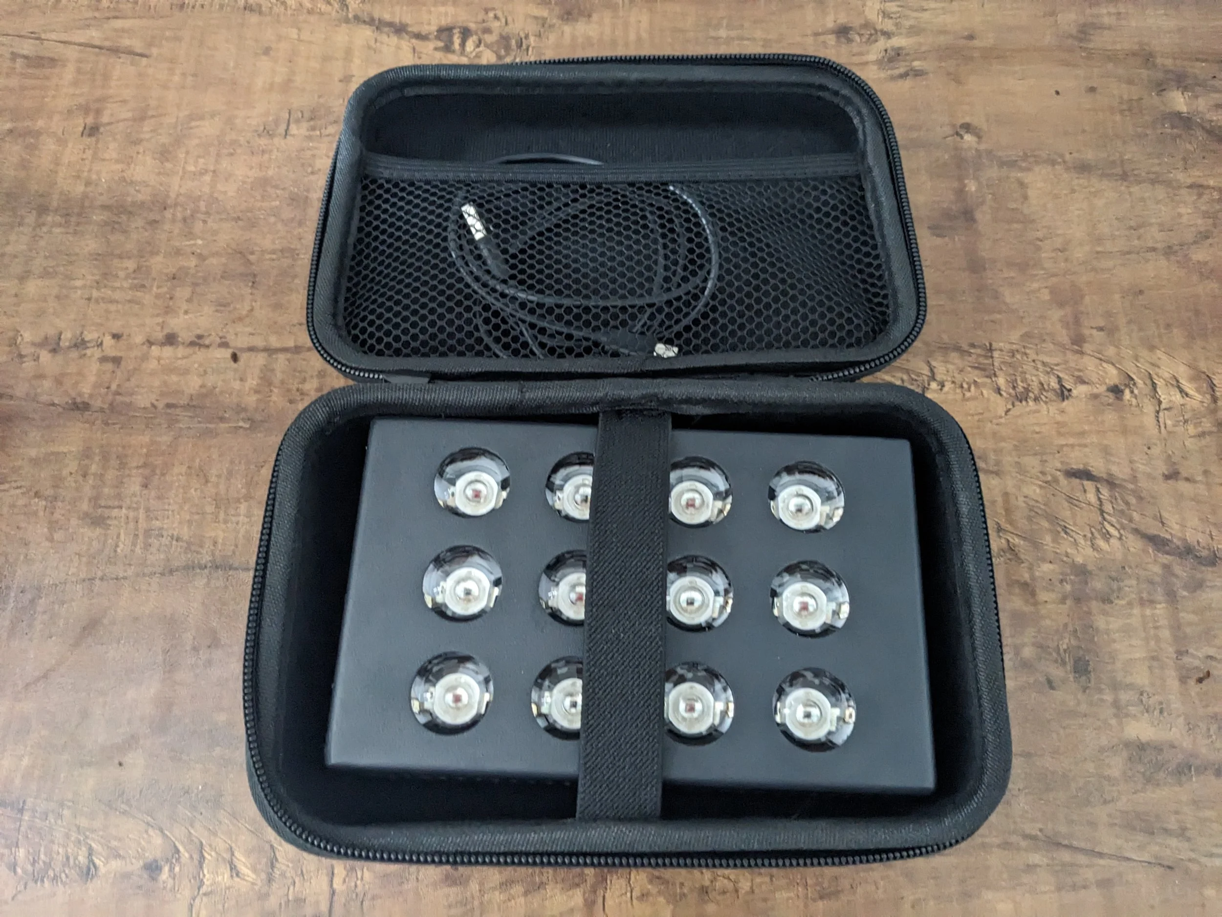 Bon Charge Mini Red Light Therapy Device Review — MindBodyDad