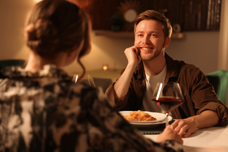 How to Plan a Romantic Candlelit Dinner at Home After the Kids Go to Bed