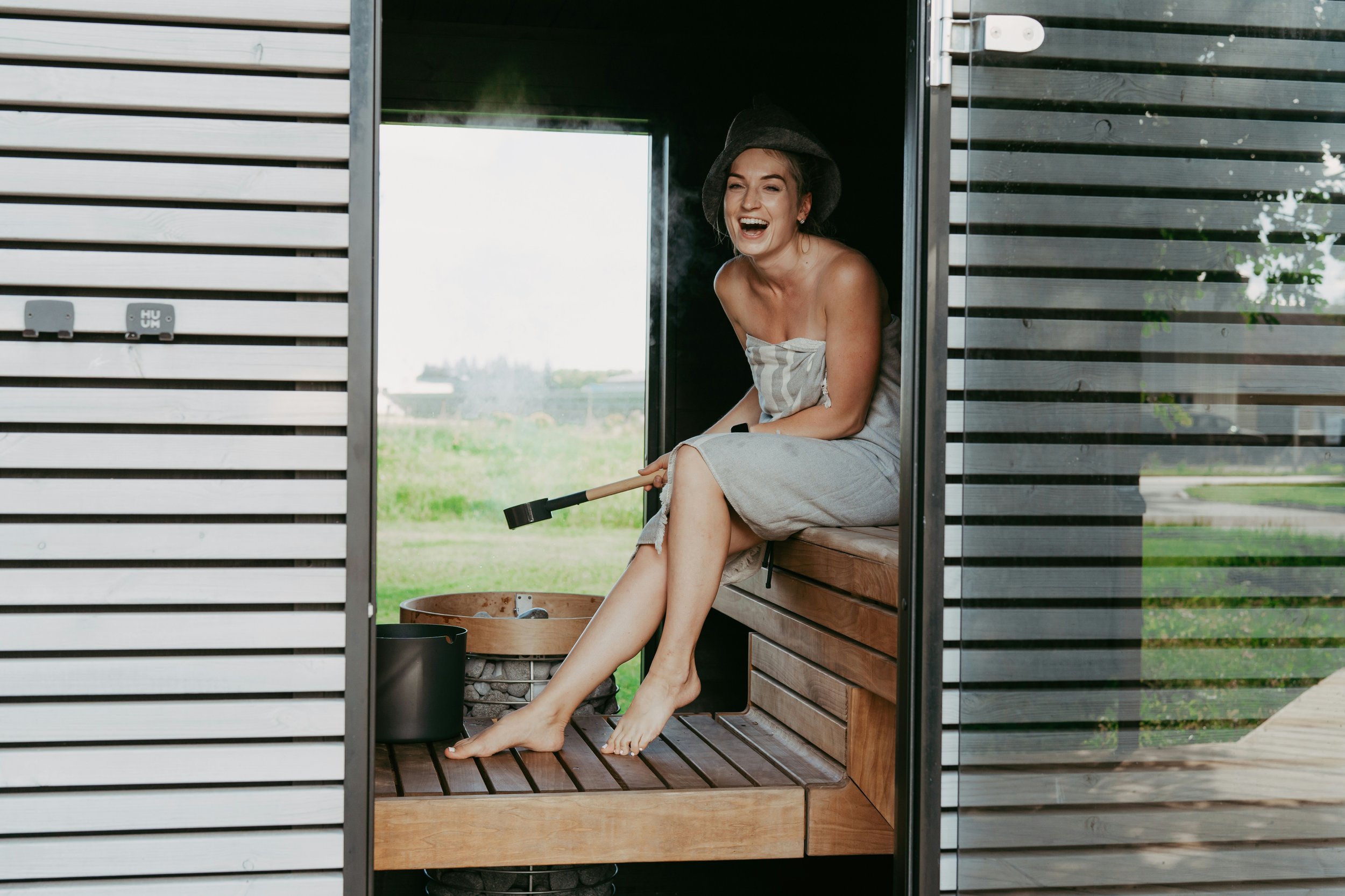 How Heat Therapy Boosts Post-Workout Recovery