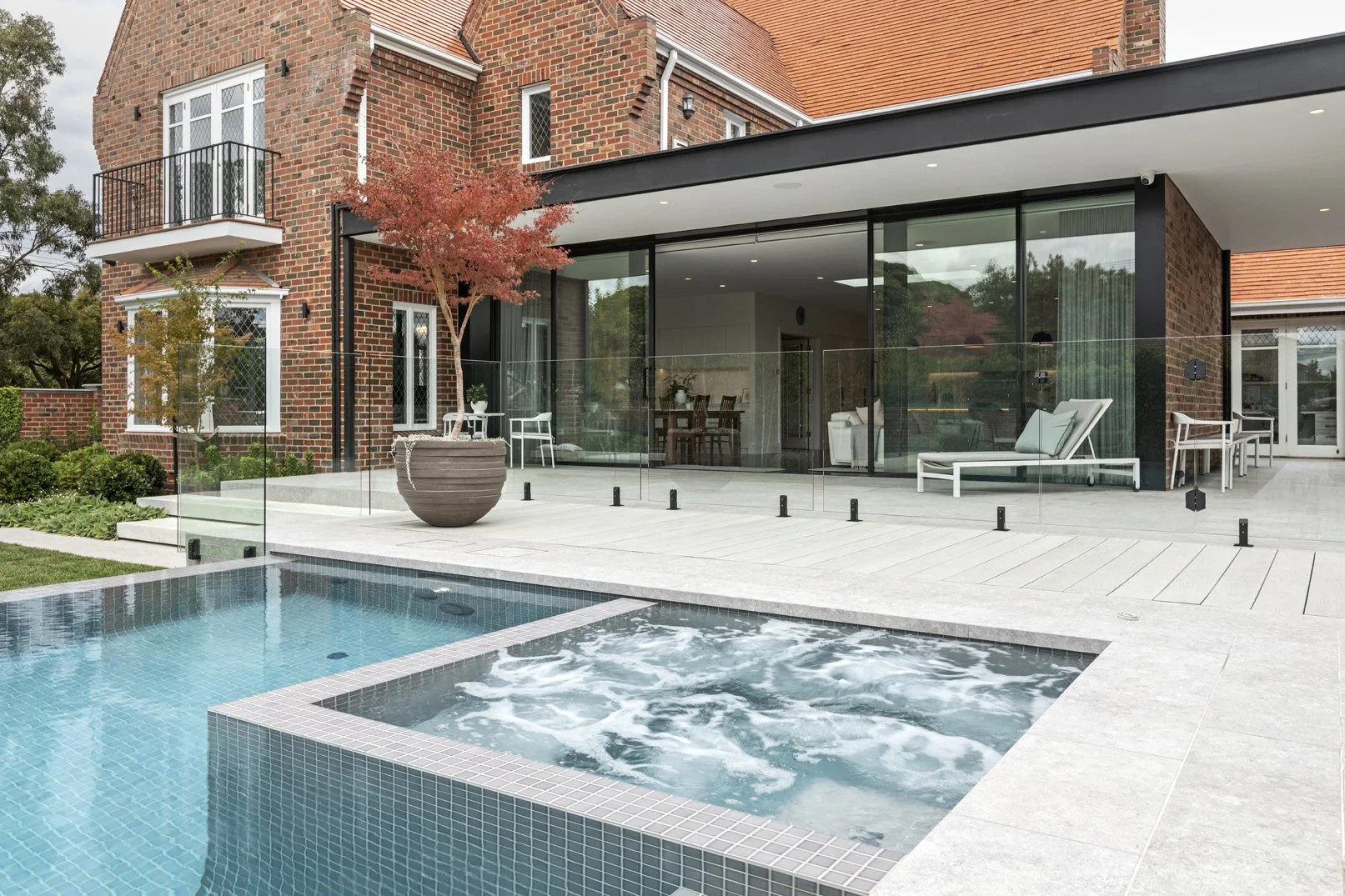 Tudor Revival, Brighton