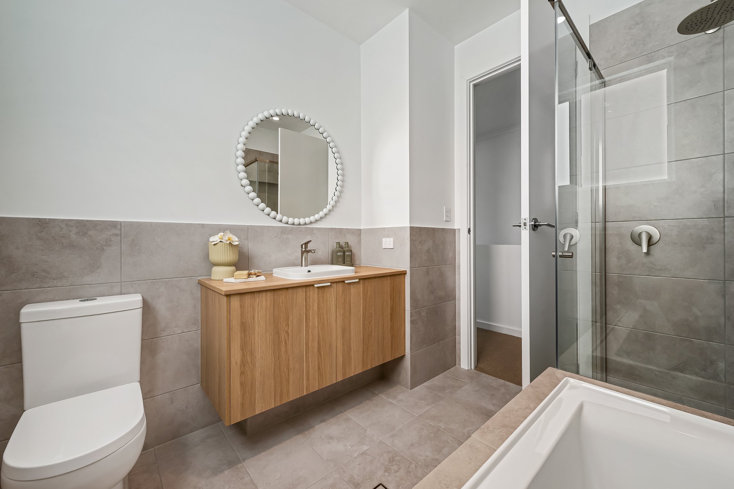 12 McRae Road, Port Noarlunga South-08.jpg