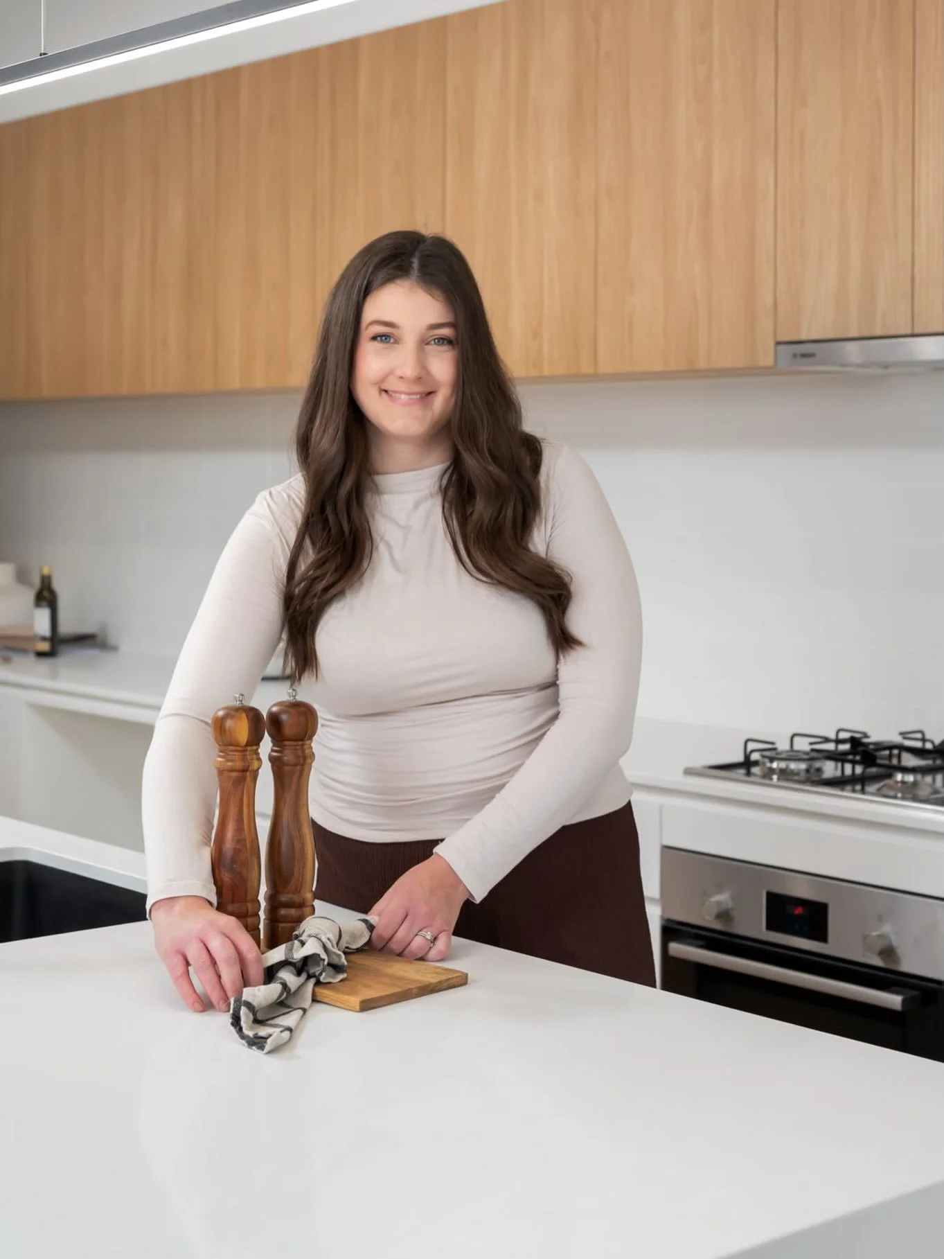 Meet Megan! 〰️
Or as the team at HSC call her - Mabs or Mabsy!! 🤍

Megan has over 6 years experience within the property styling industry and holds a Diploma in Interior Design and Decoration. She loves using her creativity through styling and that 