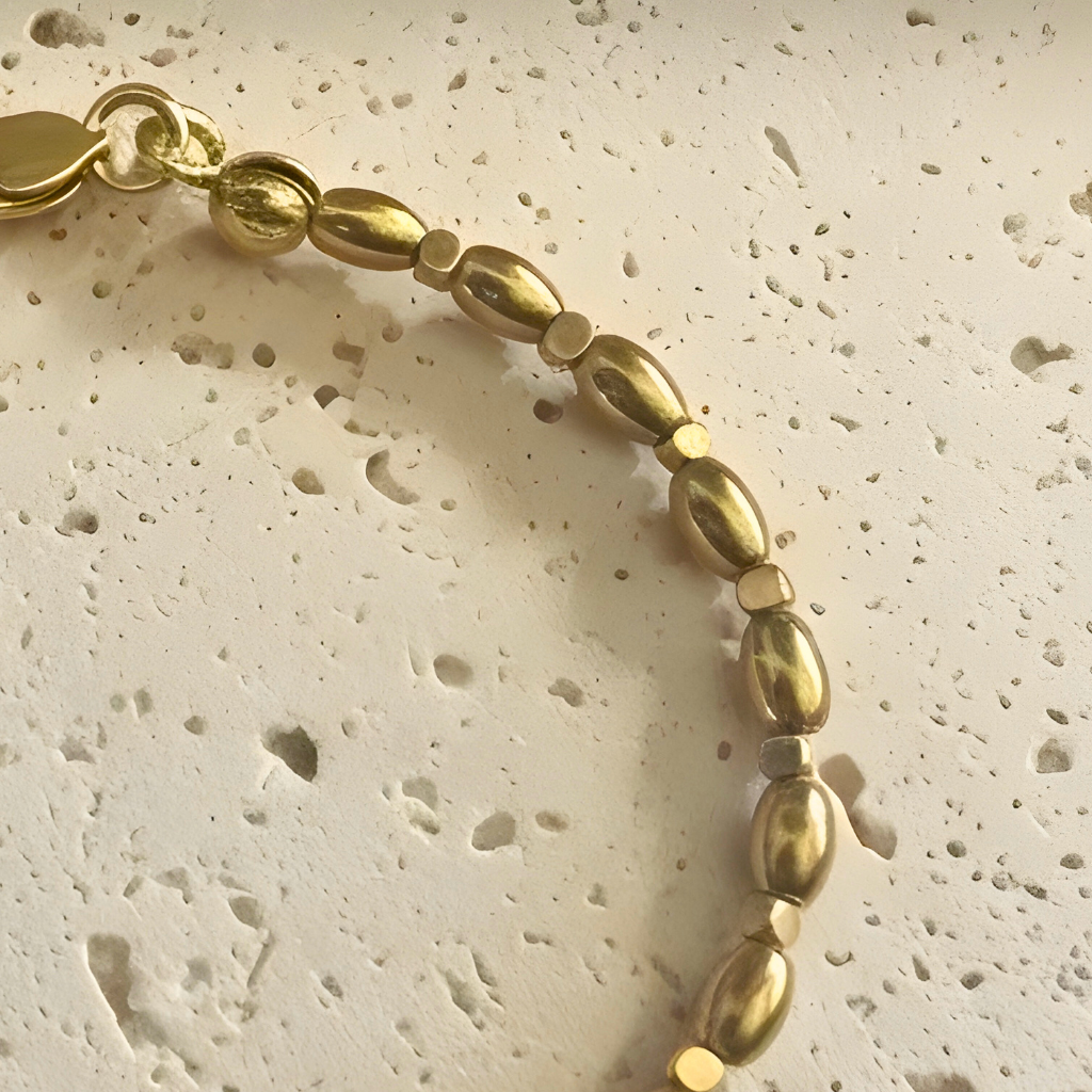 Close up of Hedra Bracelet.PNG