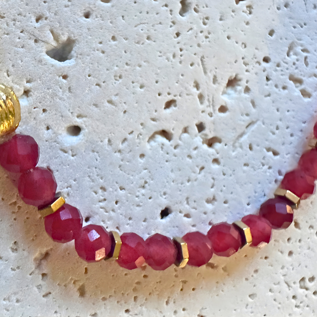 Close up Celeste Ruby.png