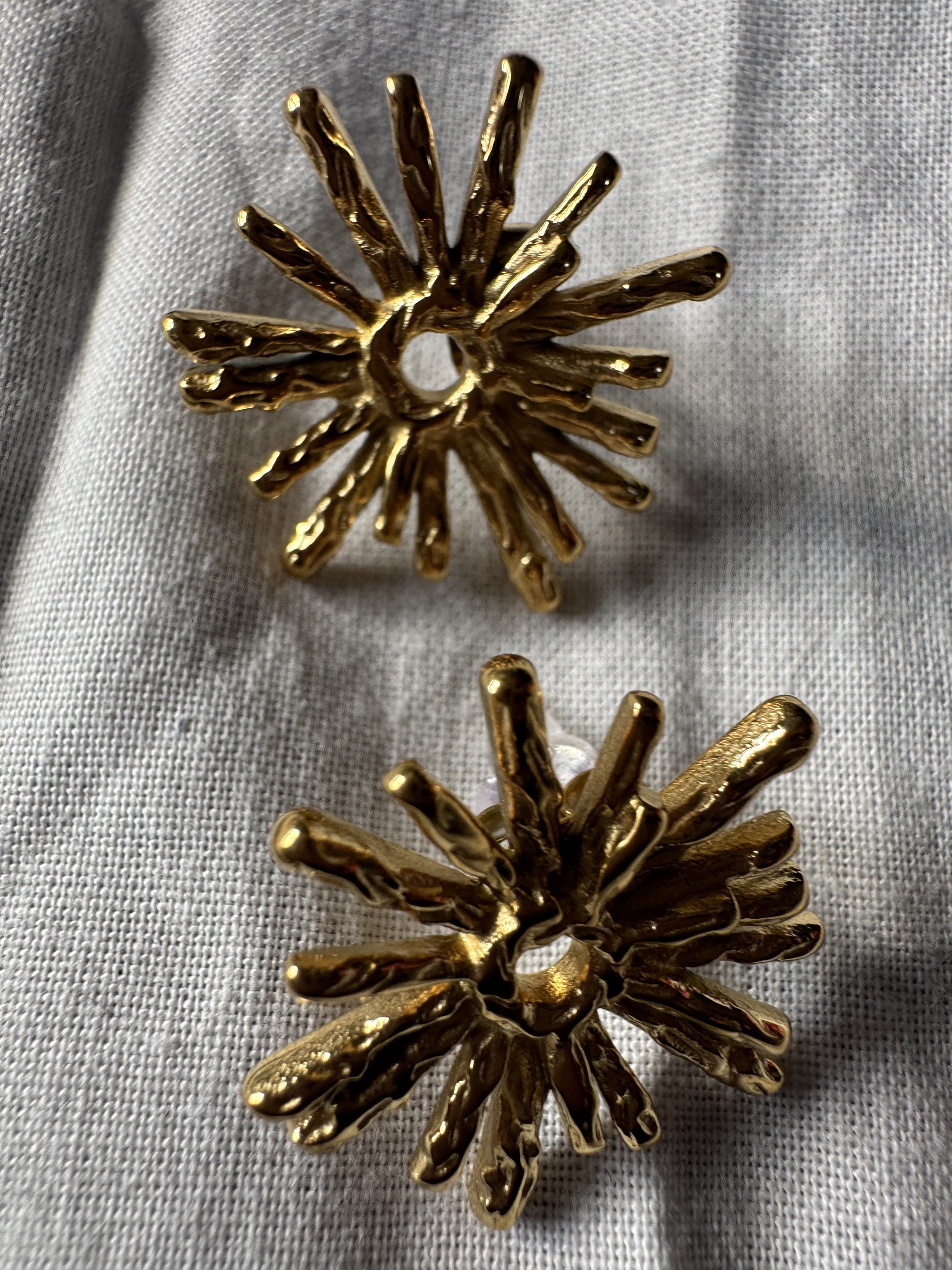 eeking Statement Jewellery with a Cosmic Twist
