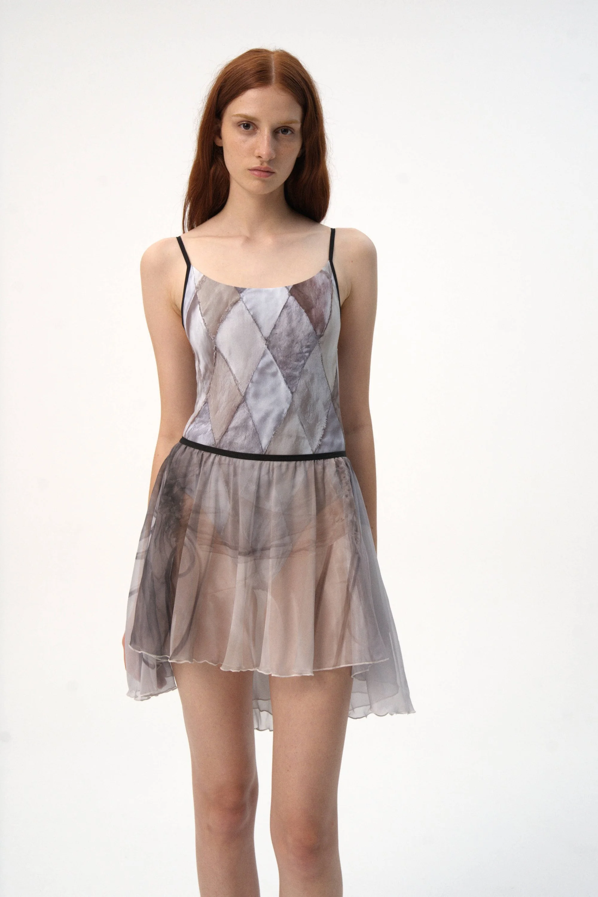 maldire-elvira-short-skirt-02.jpg