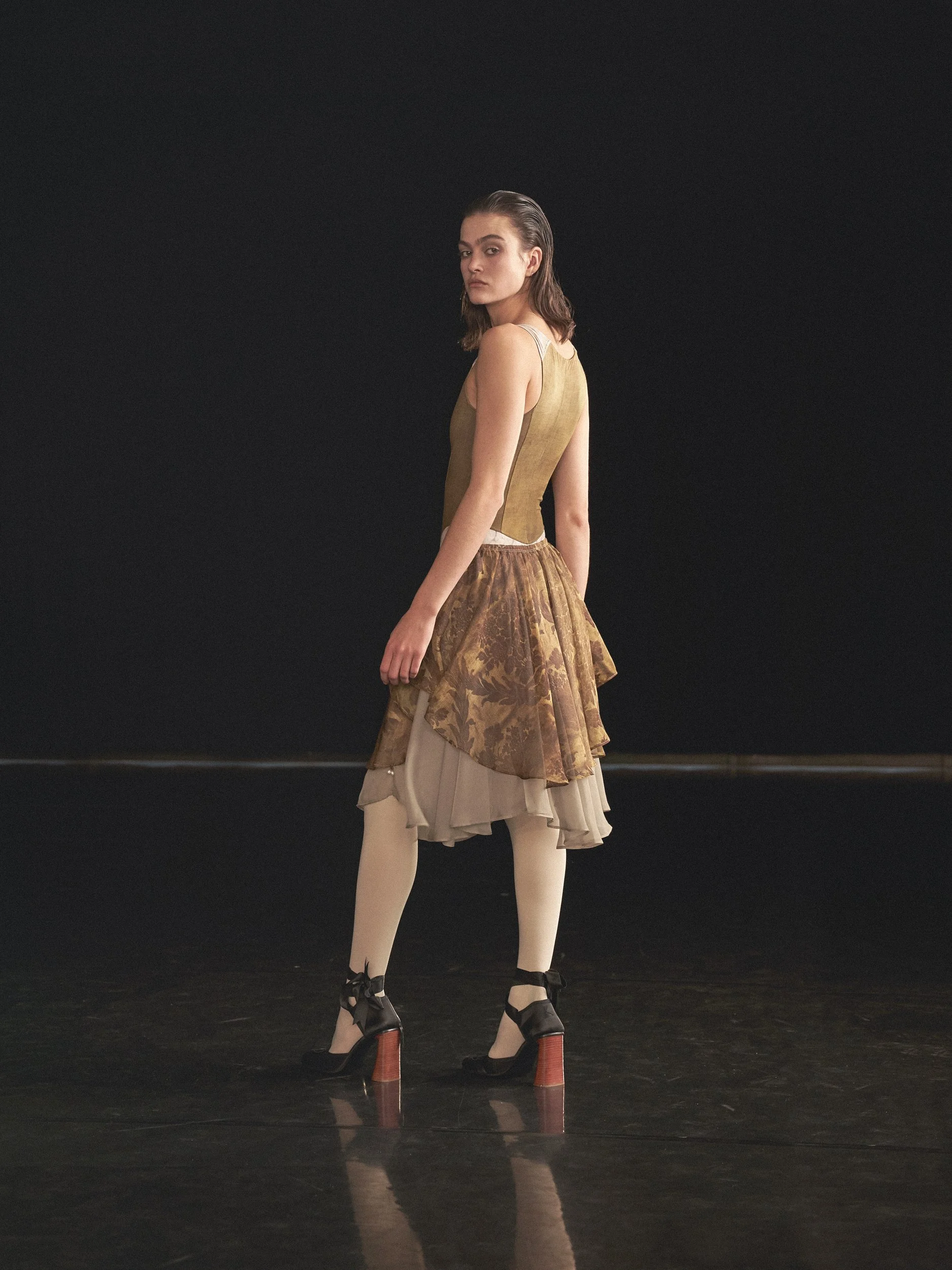 Outfit3_M2.3_MLPSK1_0183 2.jpg