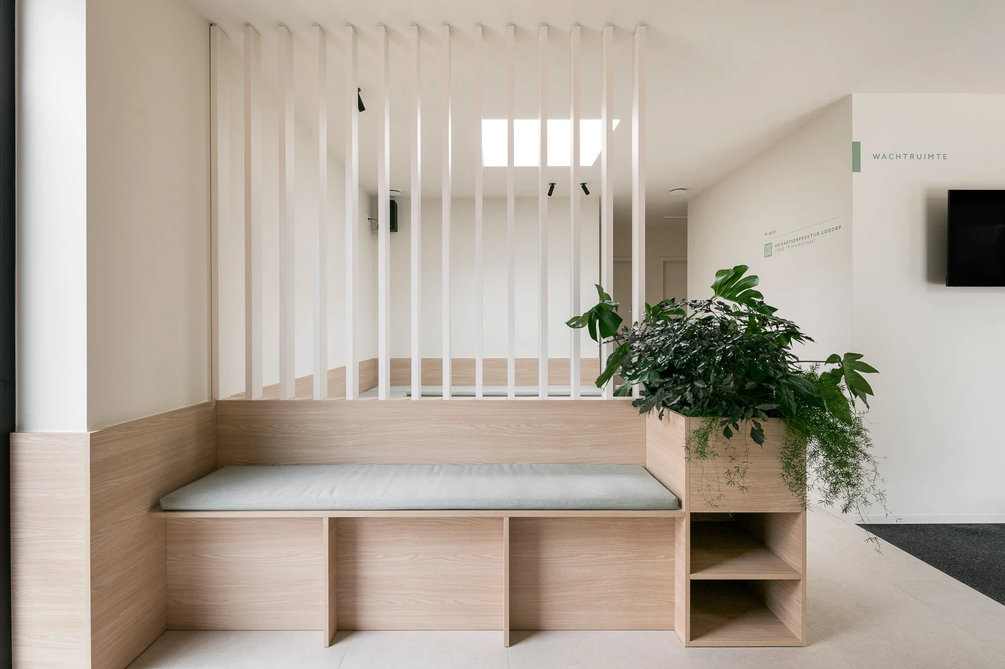 © Jonah Samyn-6688-LR.jpg