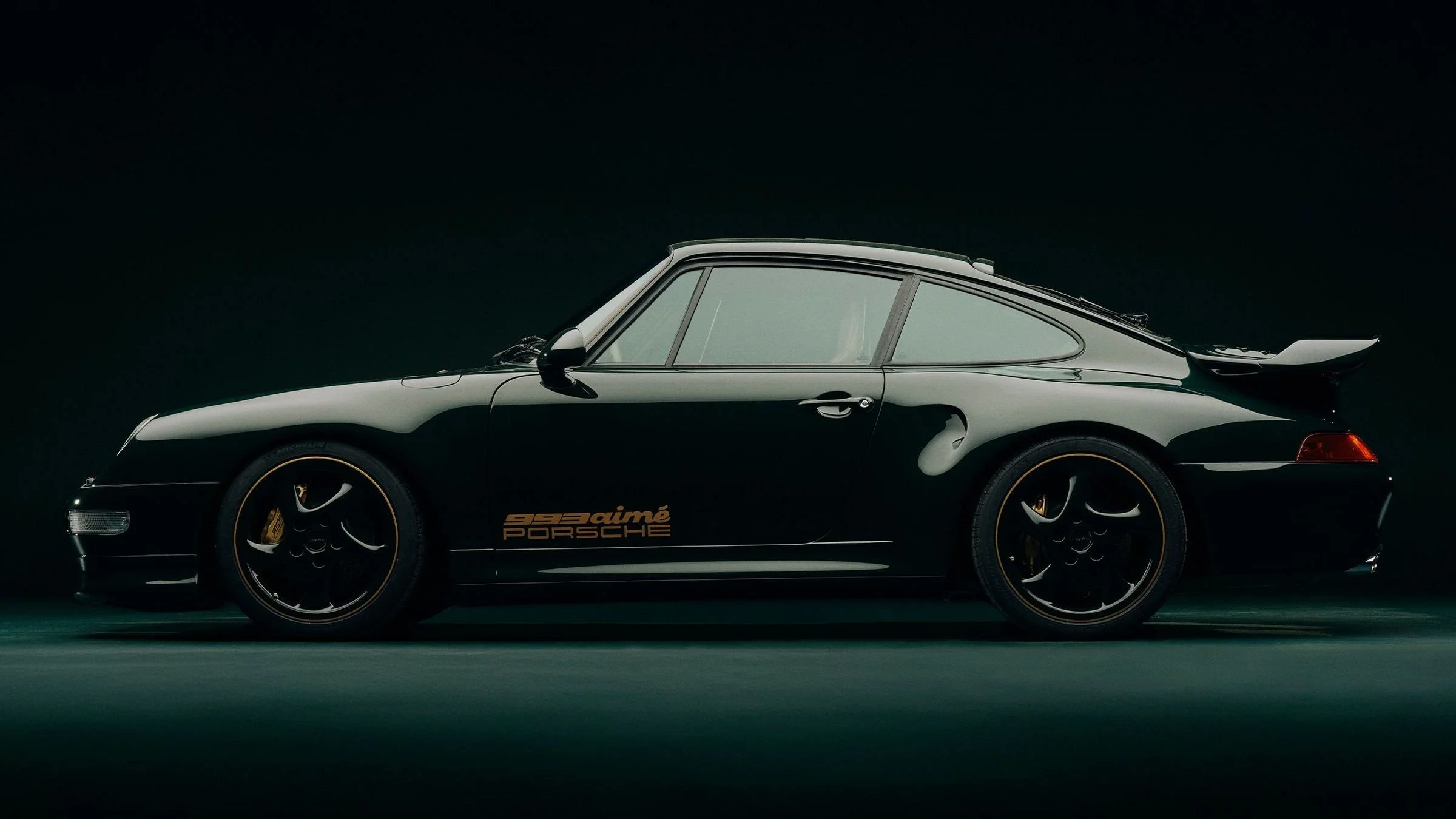 AIMÉ LEON DORE X PORSCHE