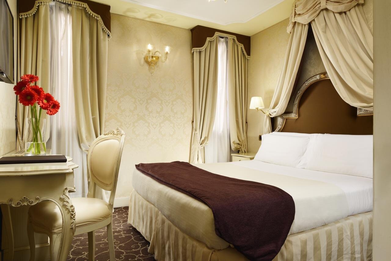 Hotel+Venice+%282%29.jpeg