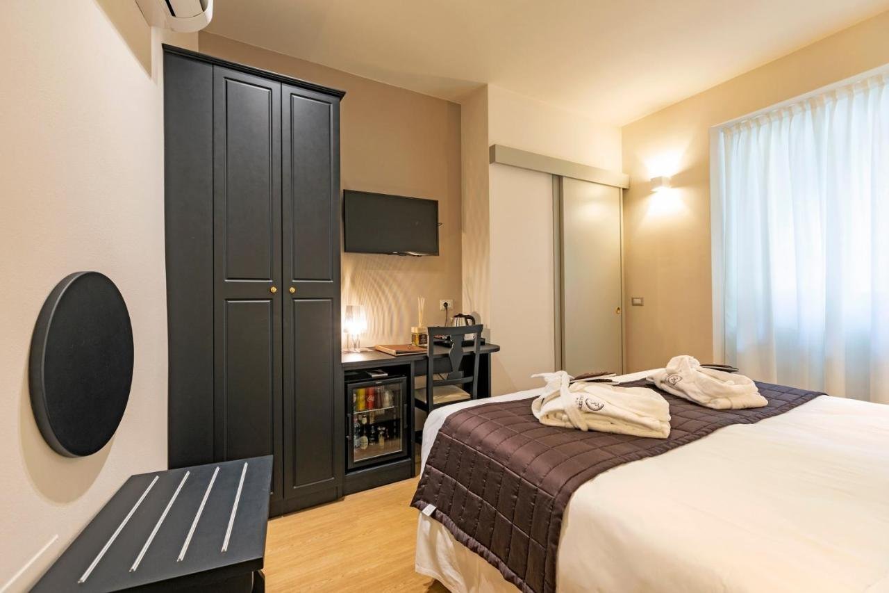 hotel2.jpeg