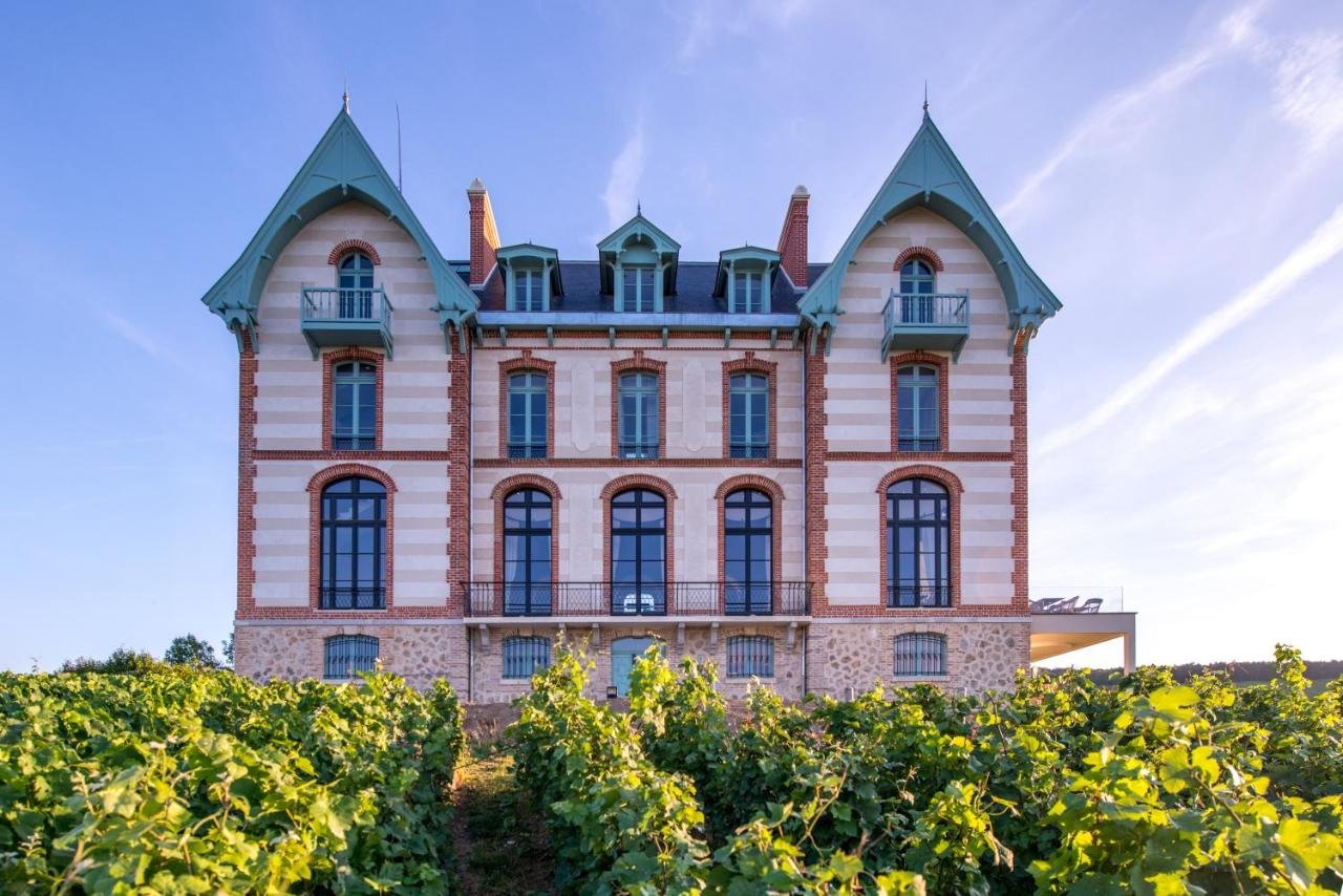 chateau de Sacy.jpeg