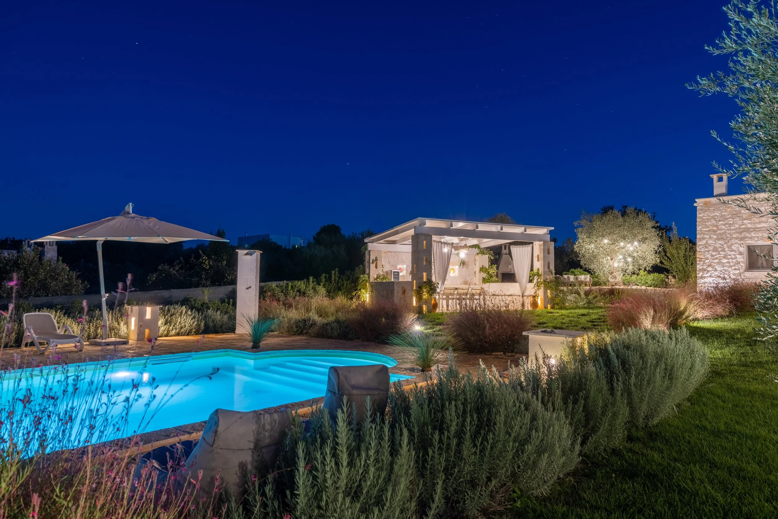 PUGLIA VILLA GETAWAY FOR EIGHT GUESTS (PUG-VIL-1197)