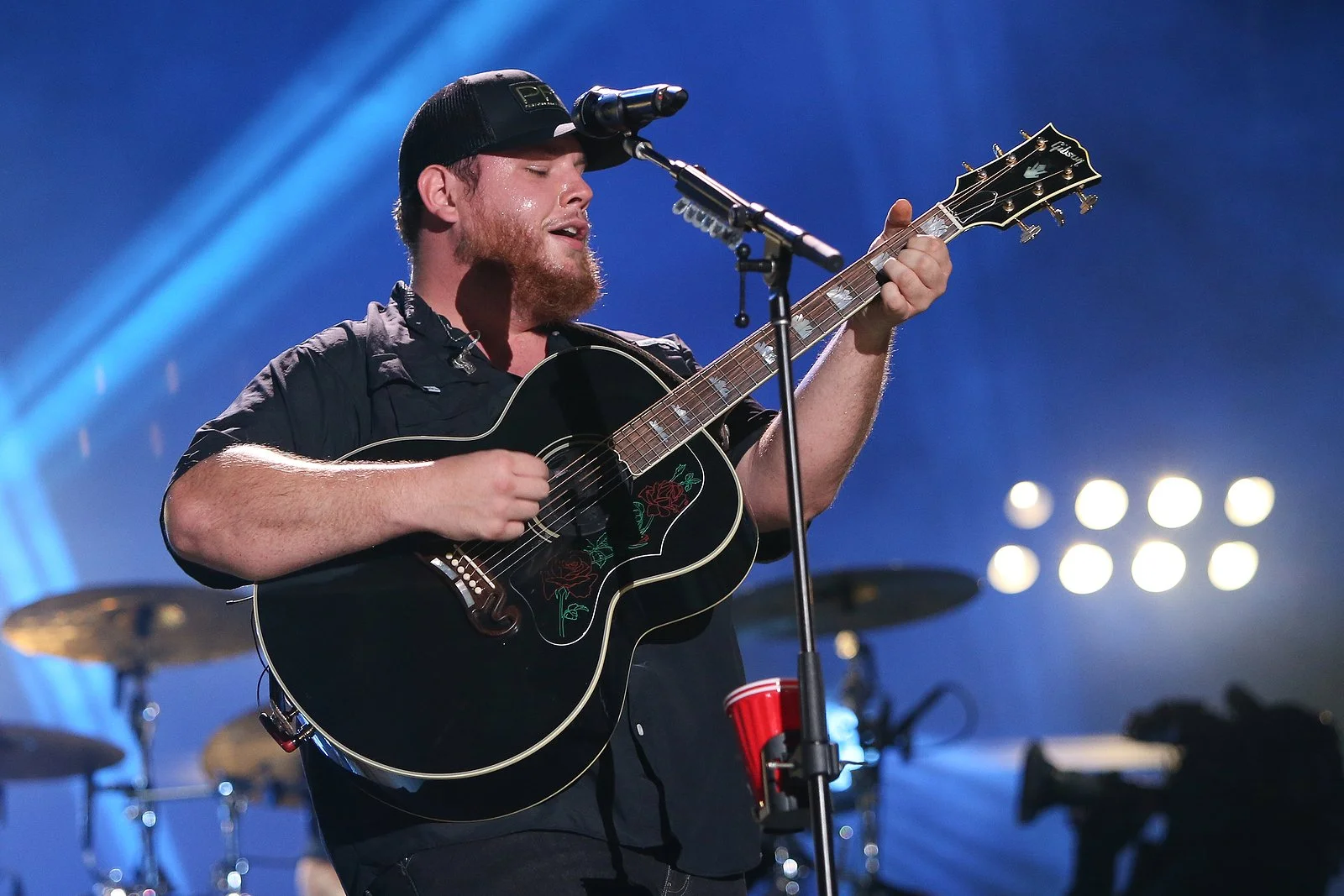 Luke Combs.jpg (Copy)