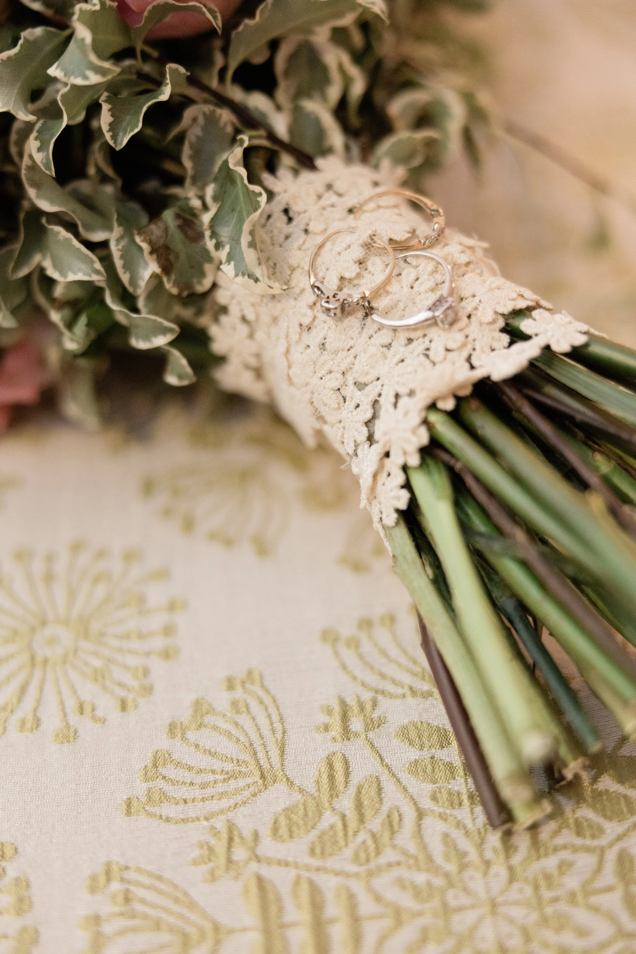 Five unique ways to honor loved ones on your wedding day