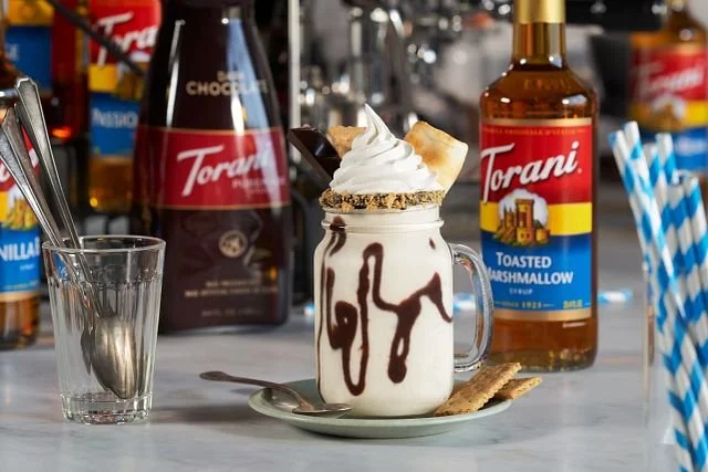 OG_Toasted_Marshmallow_Chocolate_Milkshake_Recipe_in_Café_4.jpg