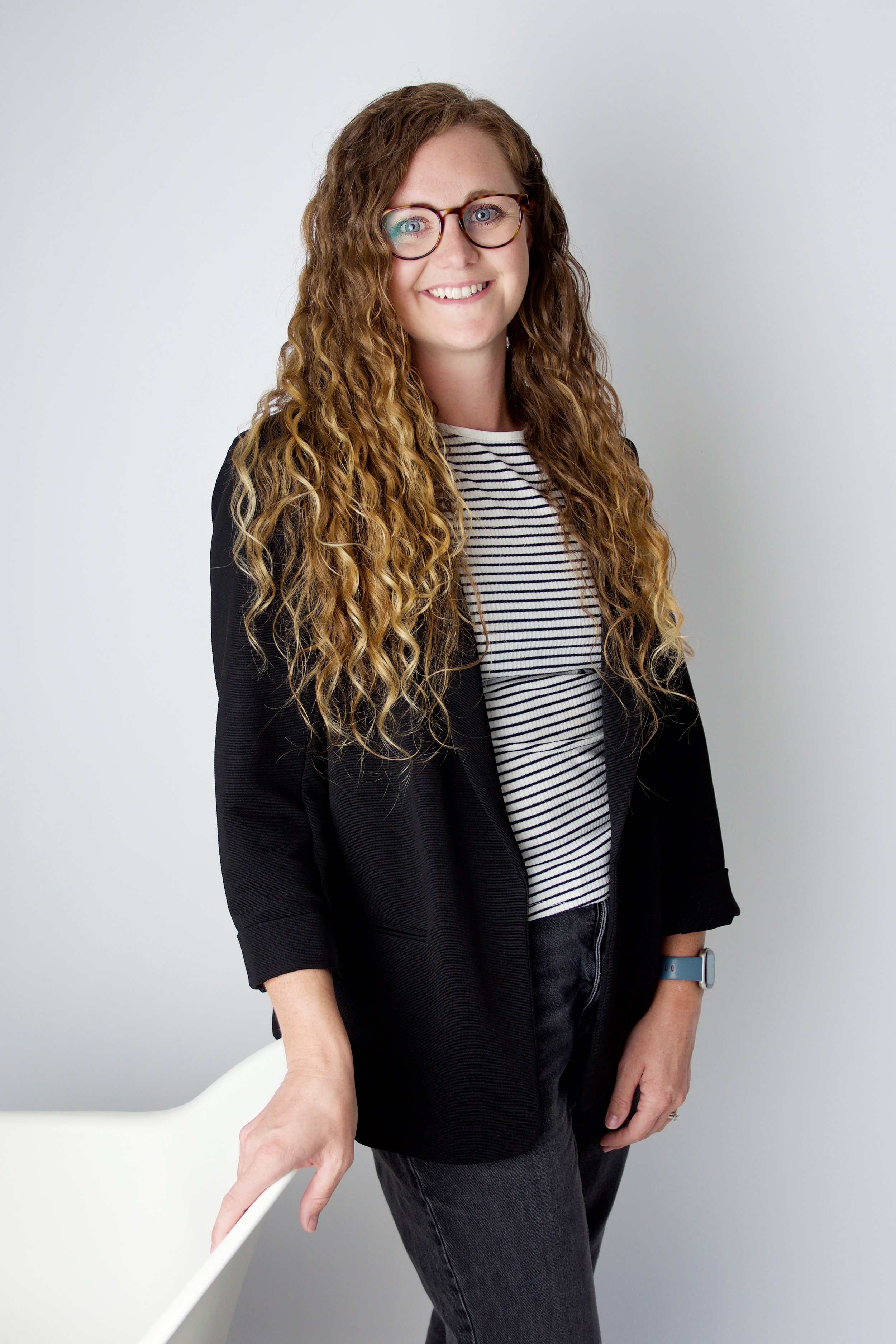 Karina Marchant counsellor and therapist in Paignton running the Be You Wellbeing Hub supporting adults and children with their mental health.