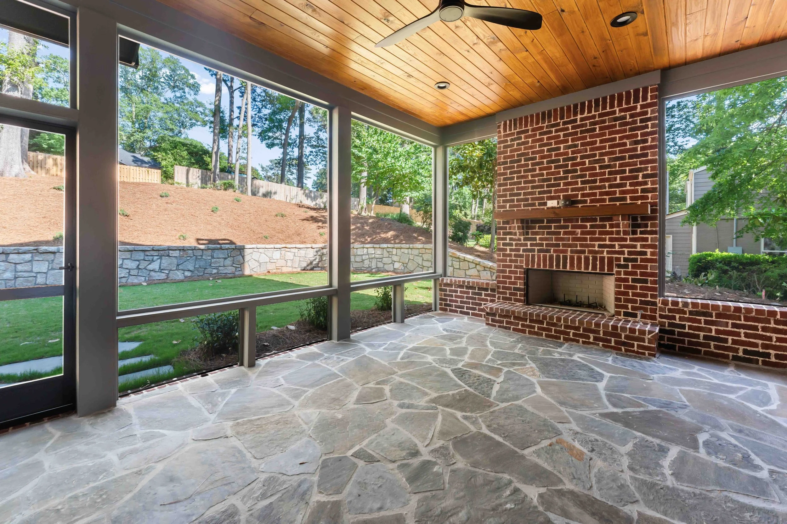335 Glendale - Low res-30.jpg