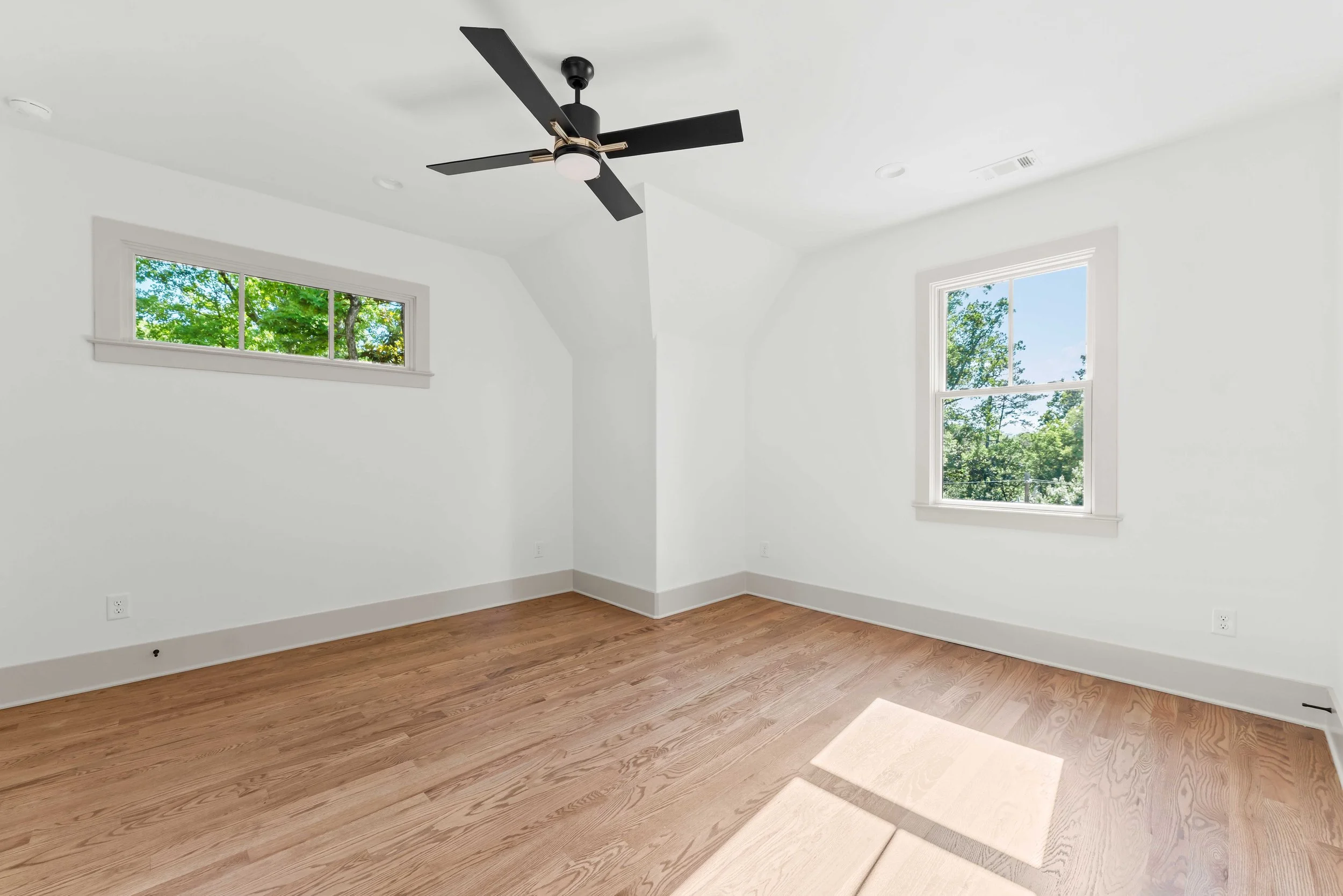 335 Glendale - Low res-48.jpg