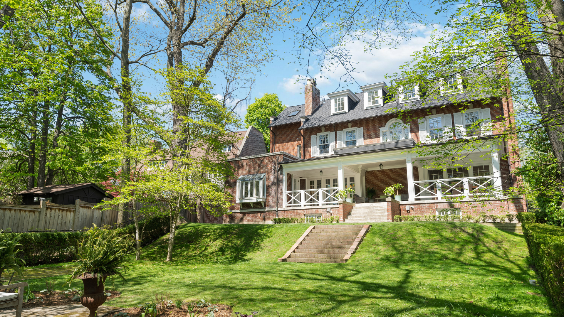 Warmer Weather is around the Corner. Here are 7 Tips for Getting Your Home Ready for Spring.