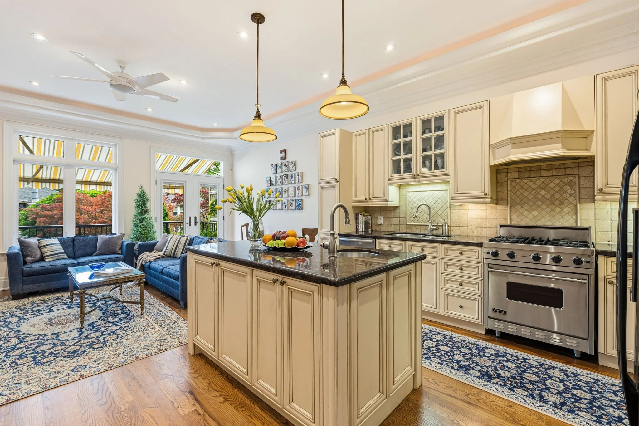 19-web-or-mls-TRE04477.JPG