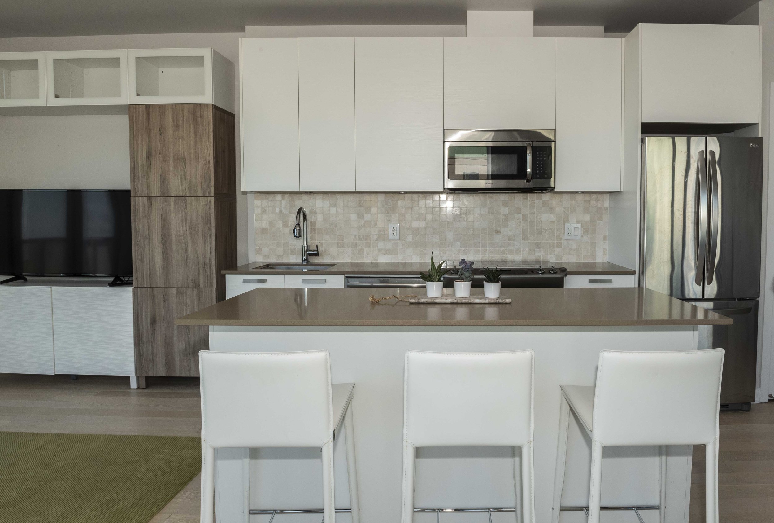20190508_StephSellanCondo_SAS_3411_013.jpg