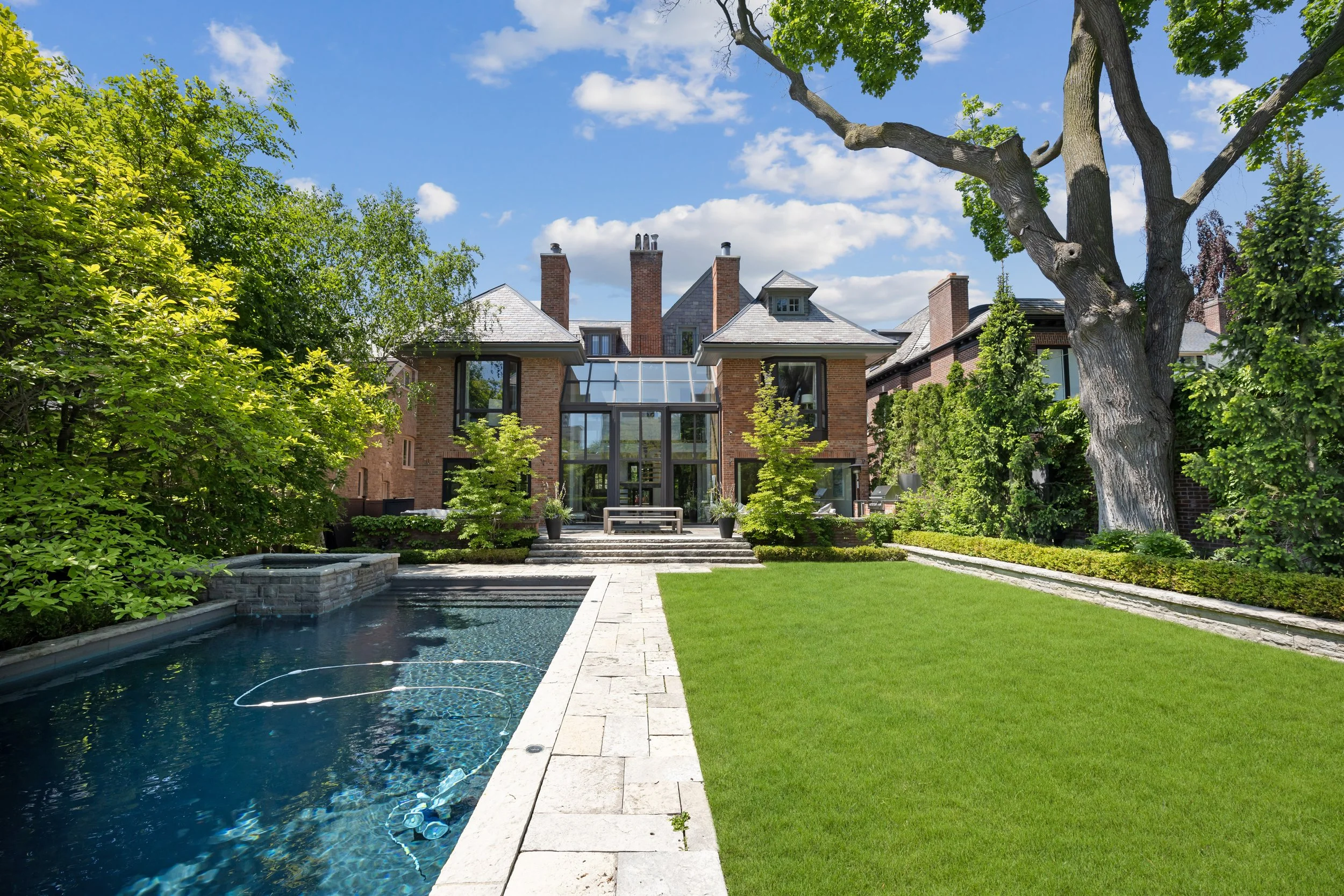 Real Estate - Forest Hill Real Estate Sudden Rise - Paul & Christian Associates