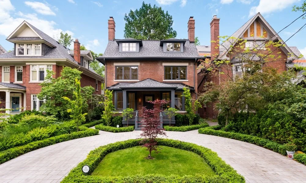 Statistics Canada - Homes near an Area called Chorley Park - Paul and Christian Associates