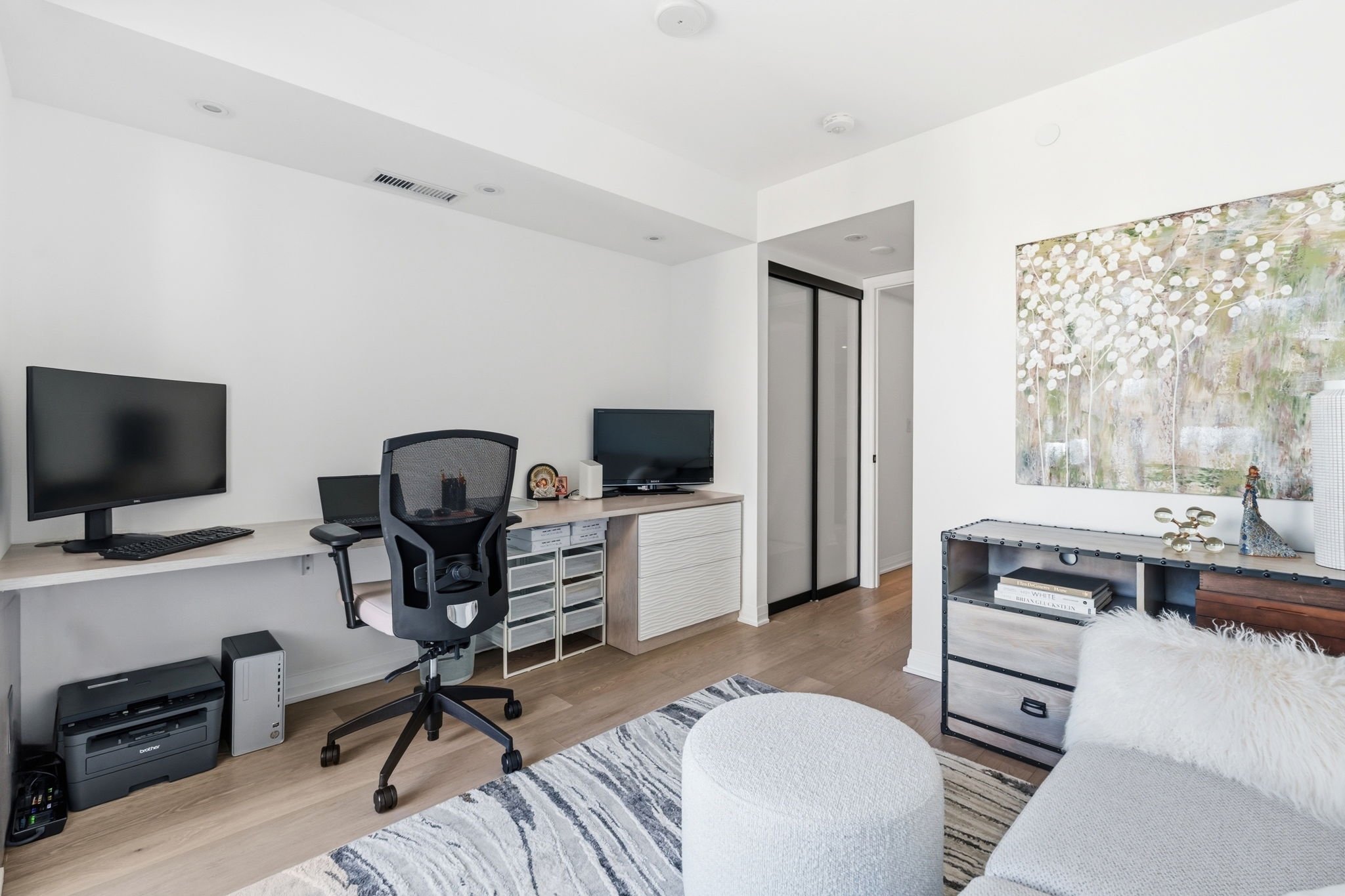 #2210 2nd Bdrm _ Office 2.jpeg