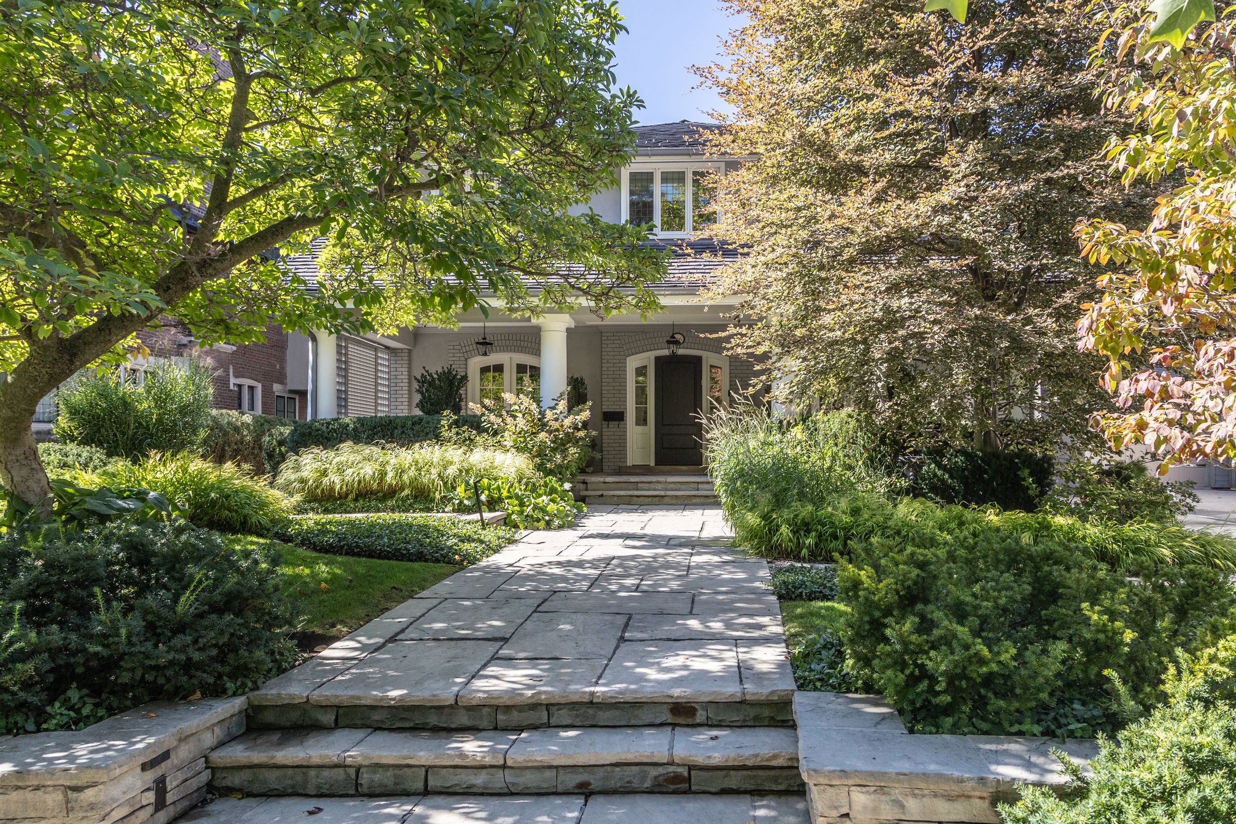 266 Douglas Dr_HR-1.jpg