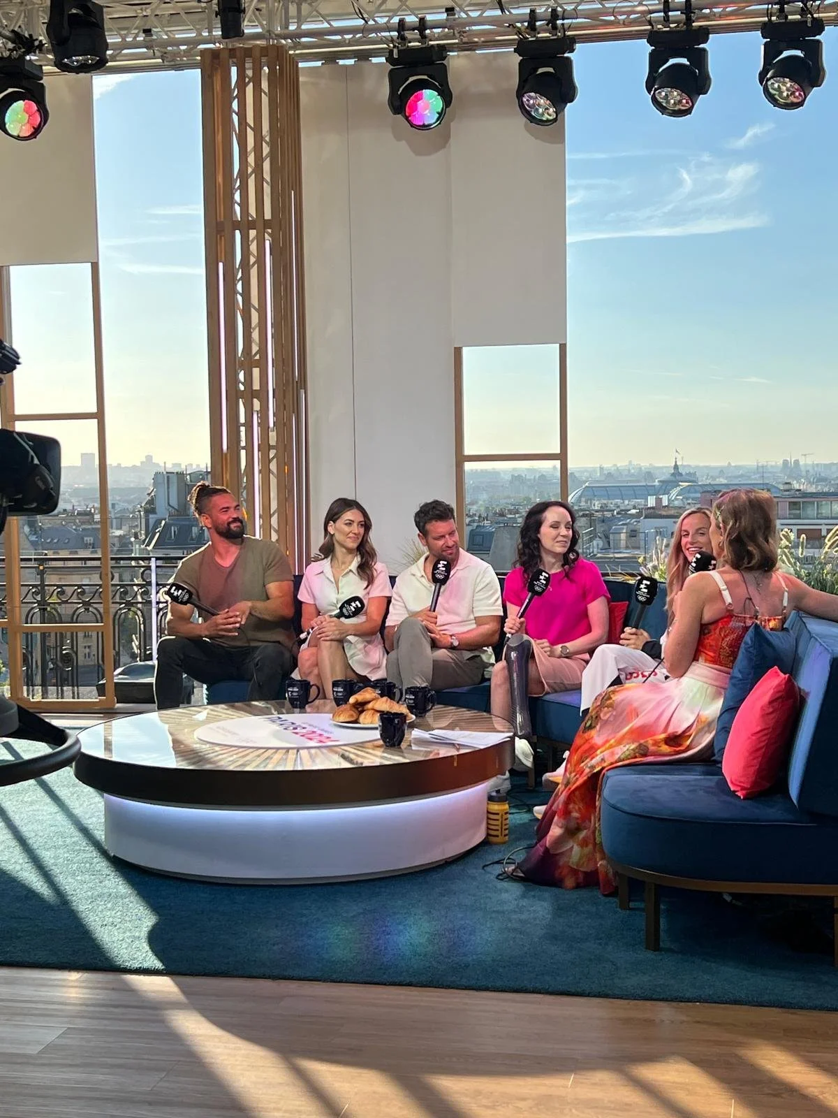 Stef Reid on set at the Paris Olympics with Eurosport