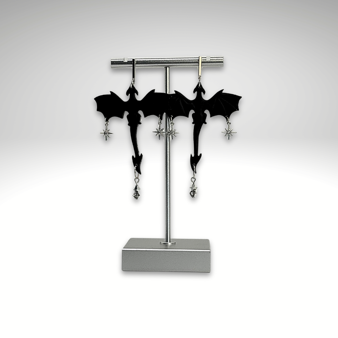 Large black Dragons - Silver Bars.png