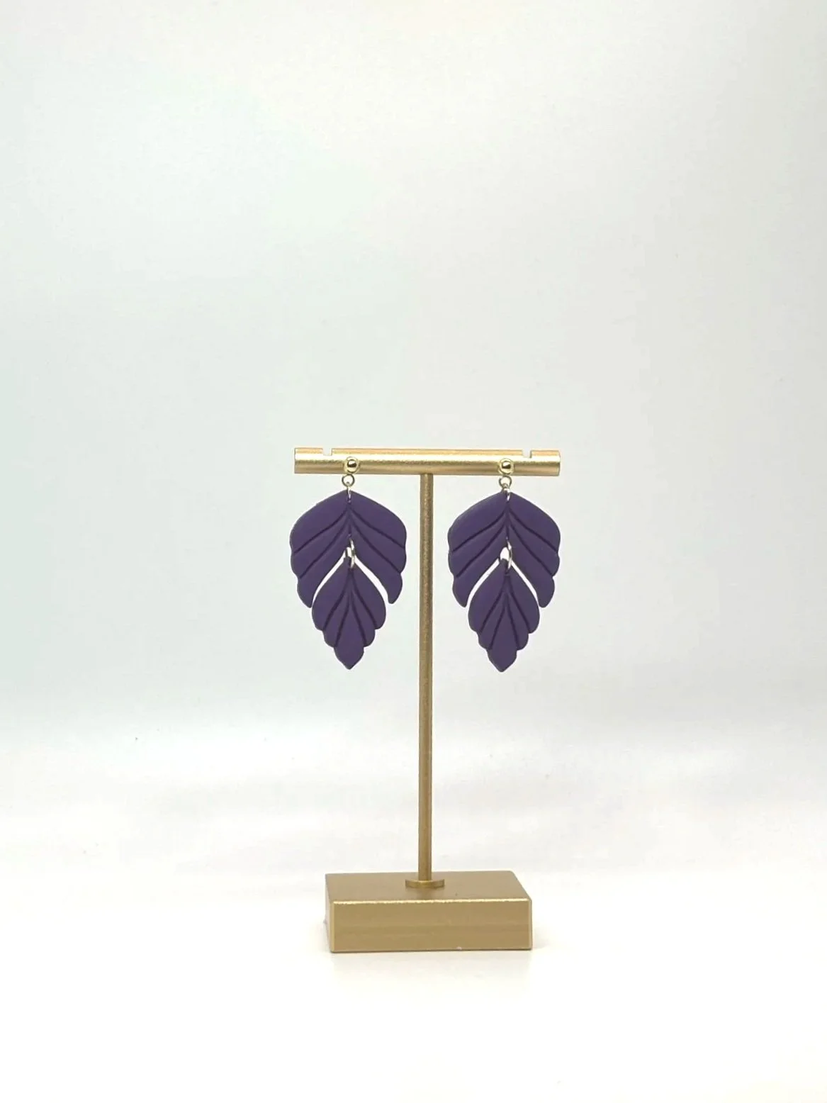 Violet Giant Leaf