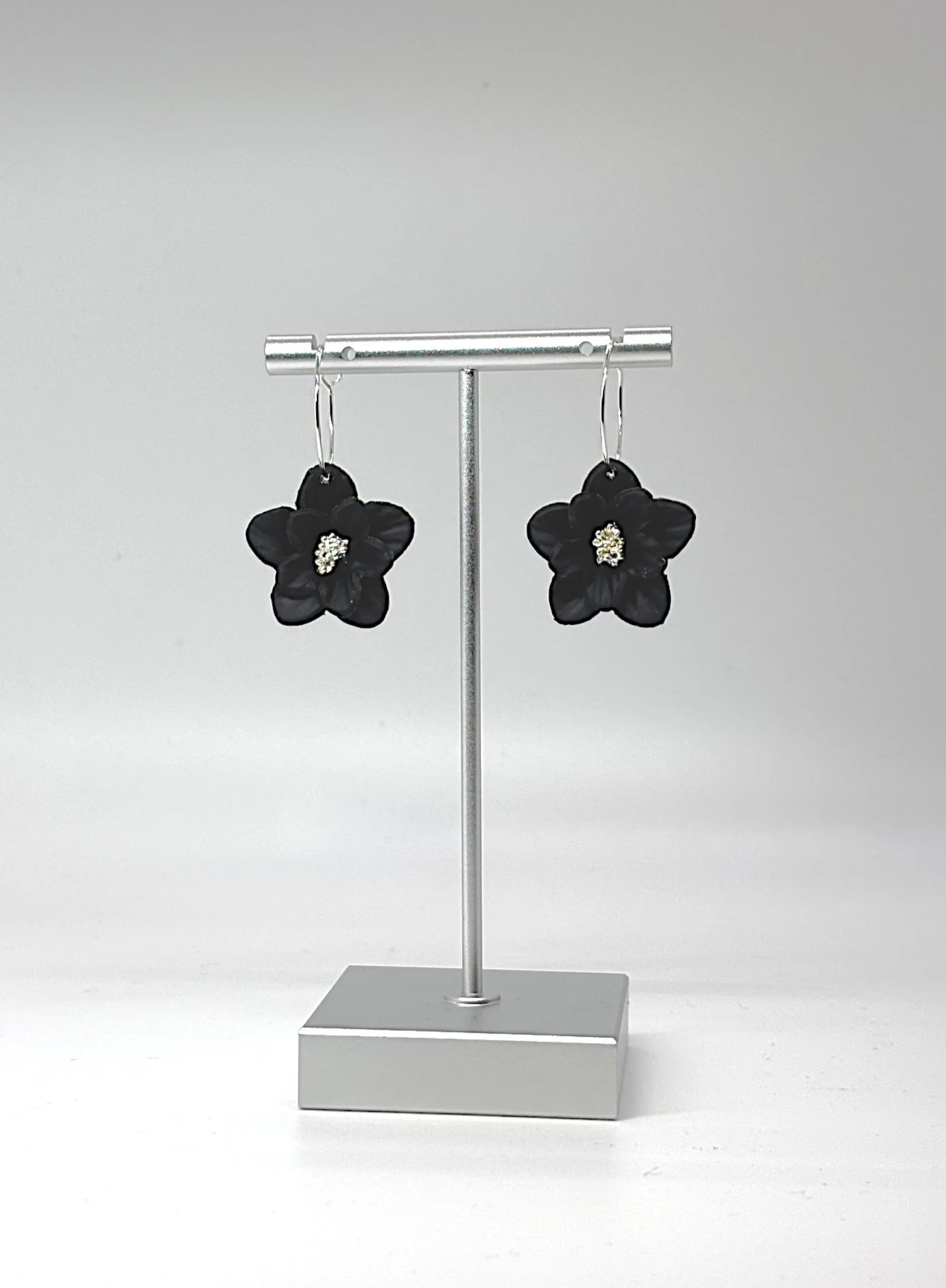 Lena Black Silver Final.jpg