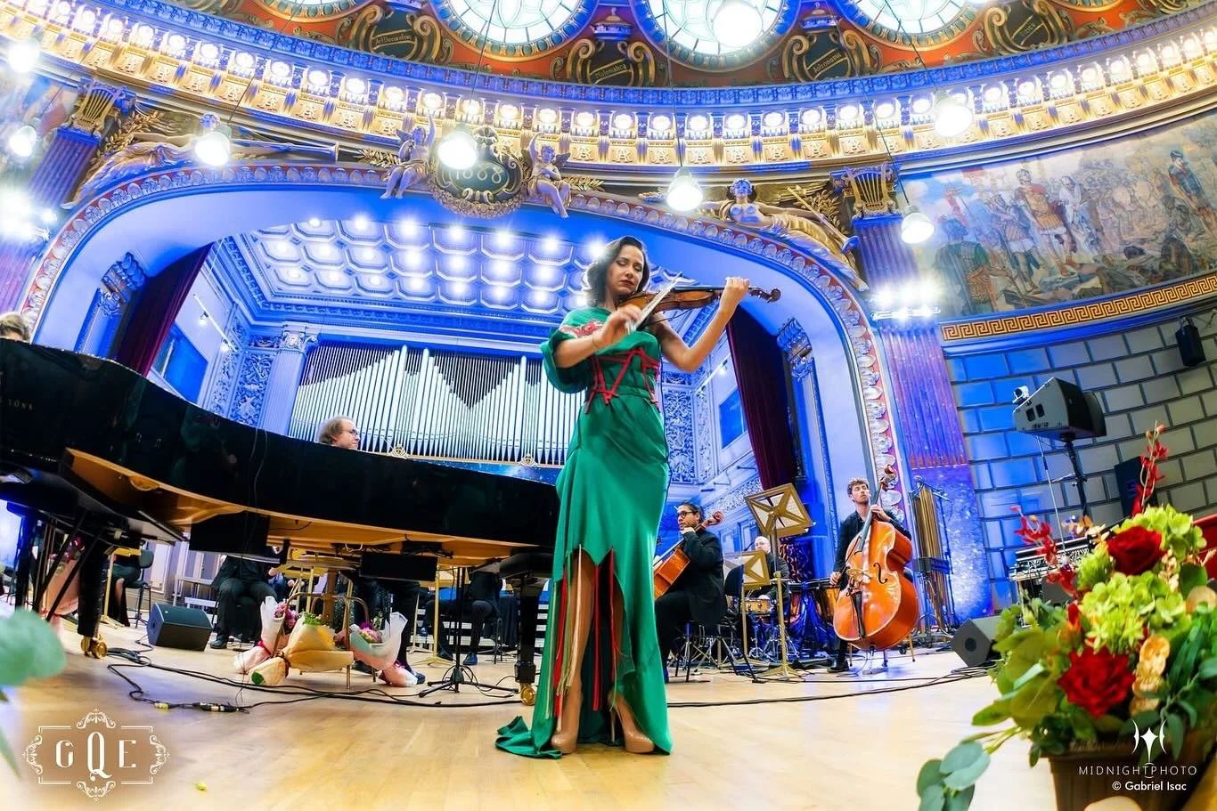 Magic moments from our concert at the Ateneum 🎻🎵🙏

Photos captured by Midnight Studio/ Gabriel Isac

Dress by @valentinavidrascu