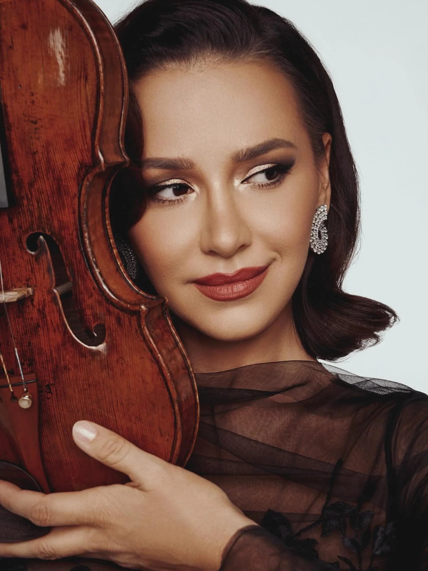 The first time I played Piazzolla a fell hopelessly in love with Tango Nuevo. There is almost an inexplicable power in this music. It&rsquo;s highly complex and at the same time so easy to connect with. 

With my Album &ldquo;Libertango&rdquo; I want