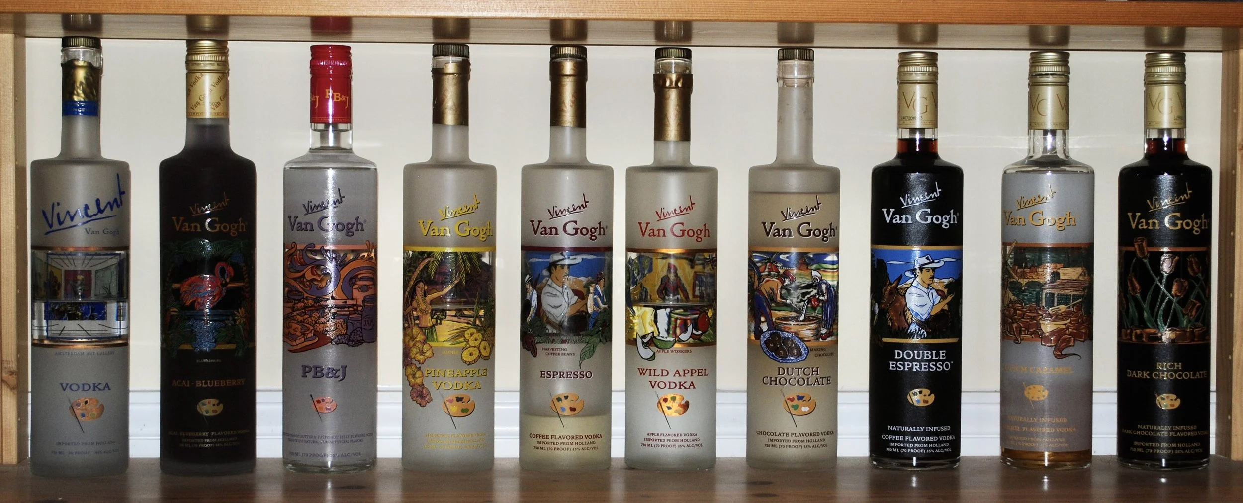 Vincent (Van Gogh), 
Van Gogh – acai blueberry, 
Van Gogh – PB & J,
Van Gogh – pineapple, 
Van Gogh – espresso, 
Van Gogh – wild apple, 
Van Gogh – dutch chocolate, 
Van Gogh – double espresso,
Van Gogh – dutch caramel, 
Van Gogh – rich dark chocolat