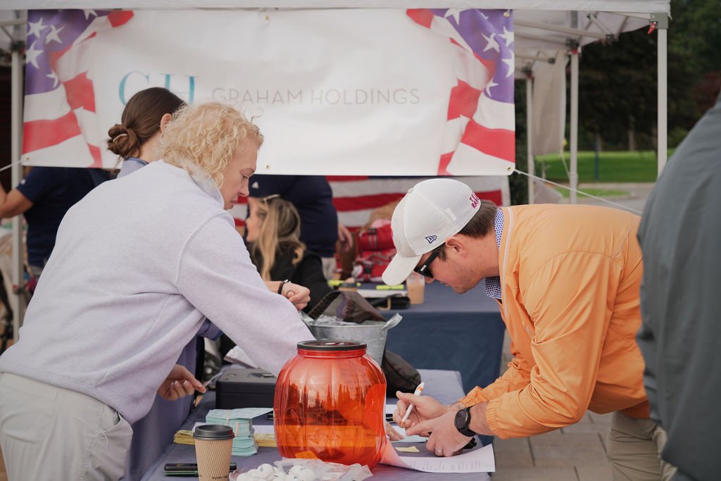 Check in - signing up.jpeg