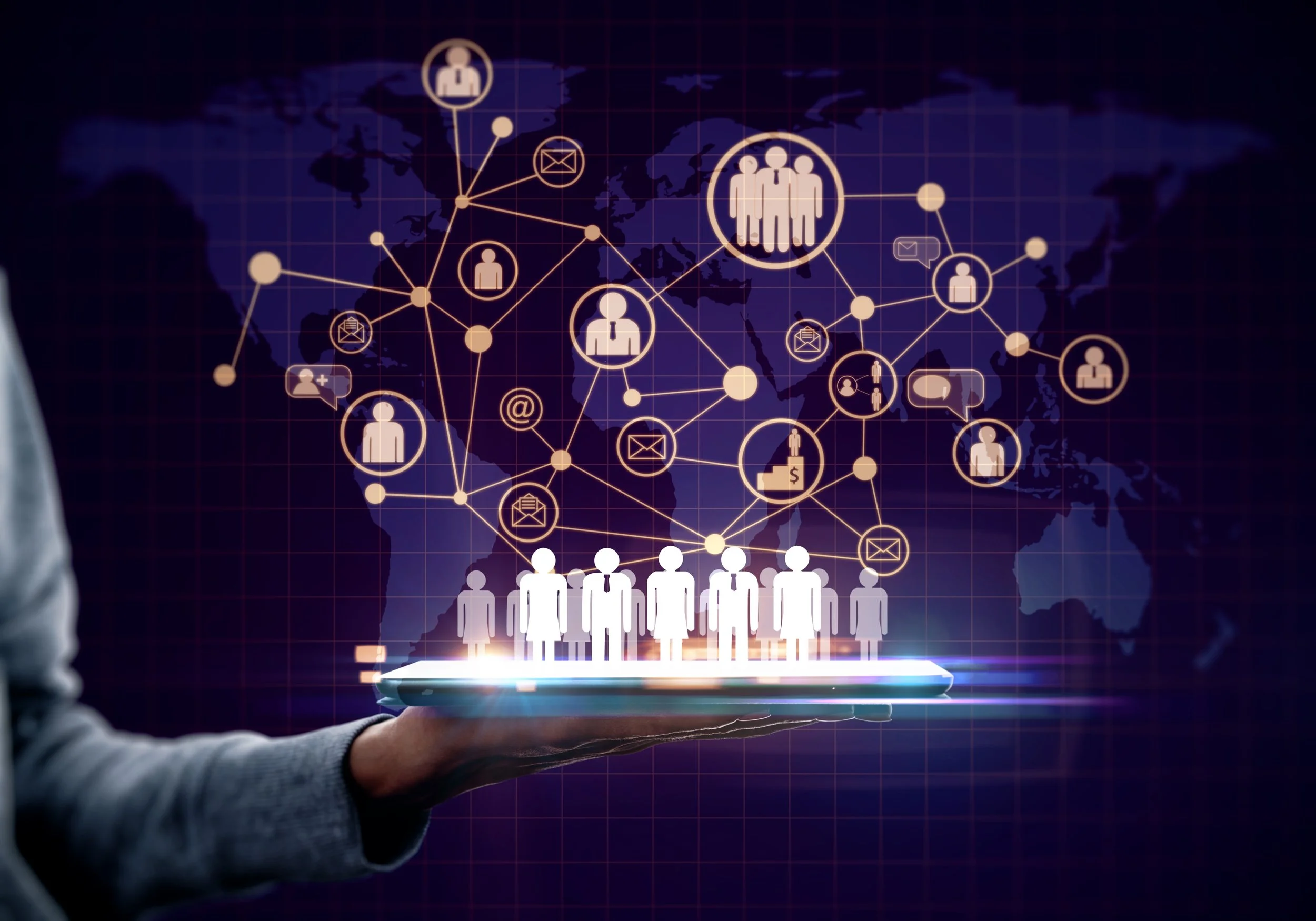 Article 3 - Beyond “Good Boss/Bad Boss”: Reading Leader–Follower Relationships with the Implicit Social Elements®